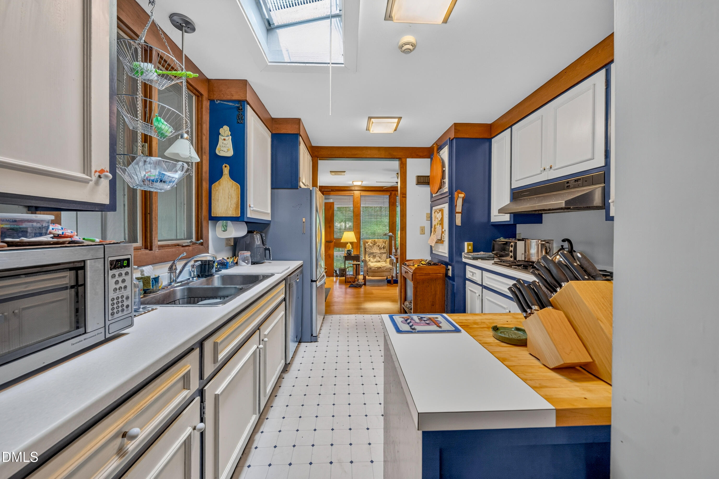 main property photo 20