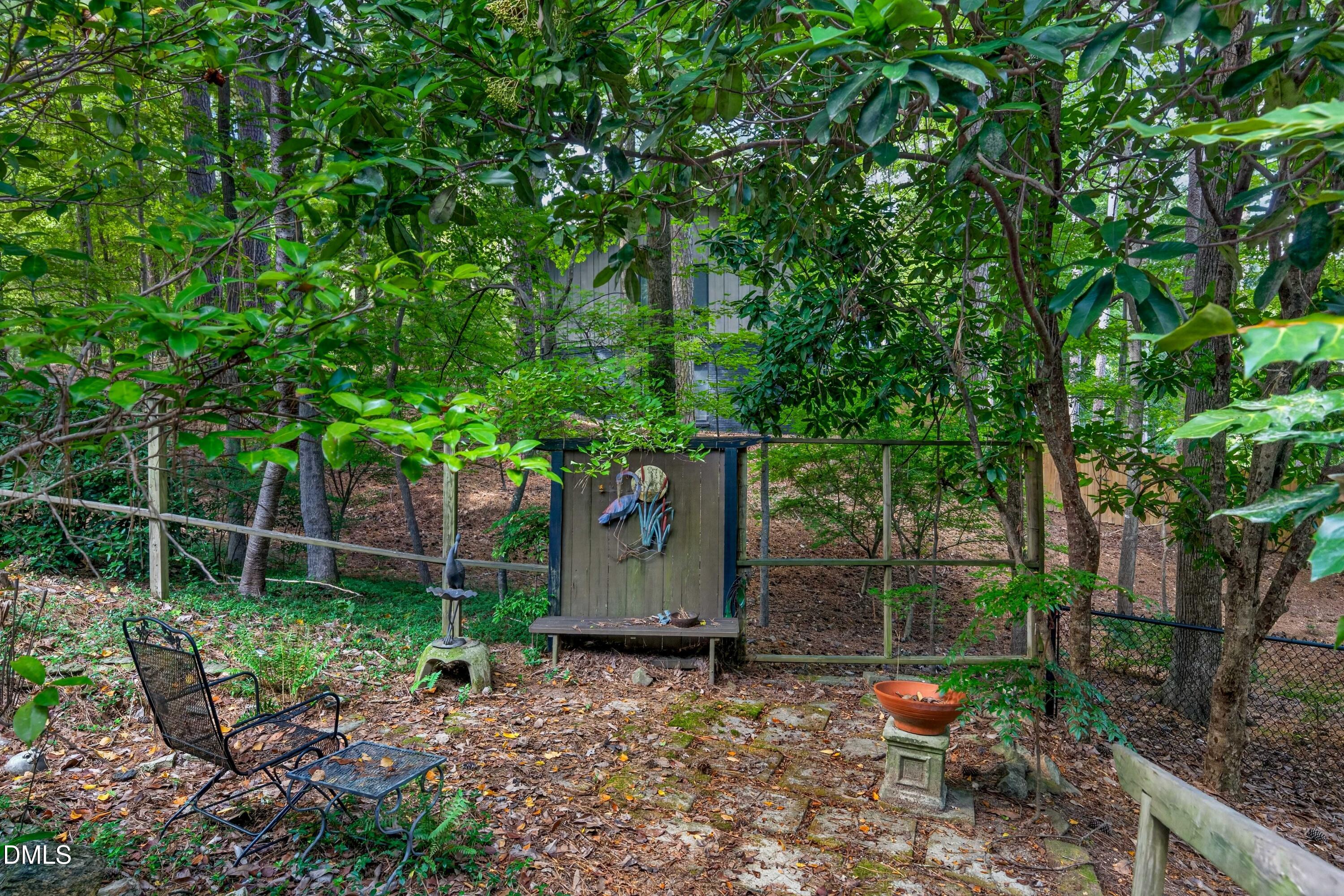 main property photo 50