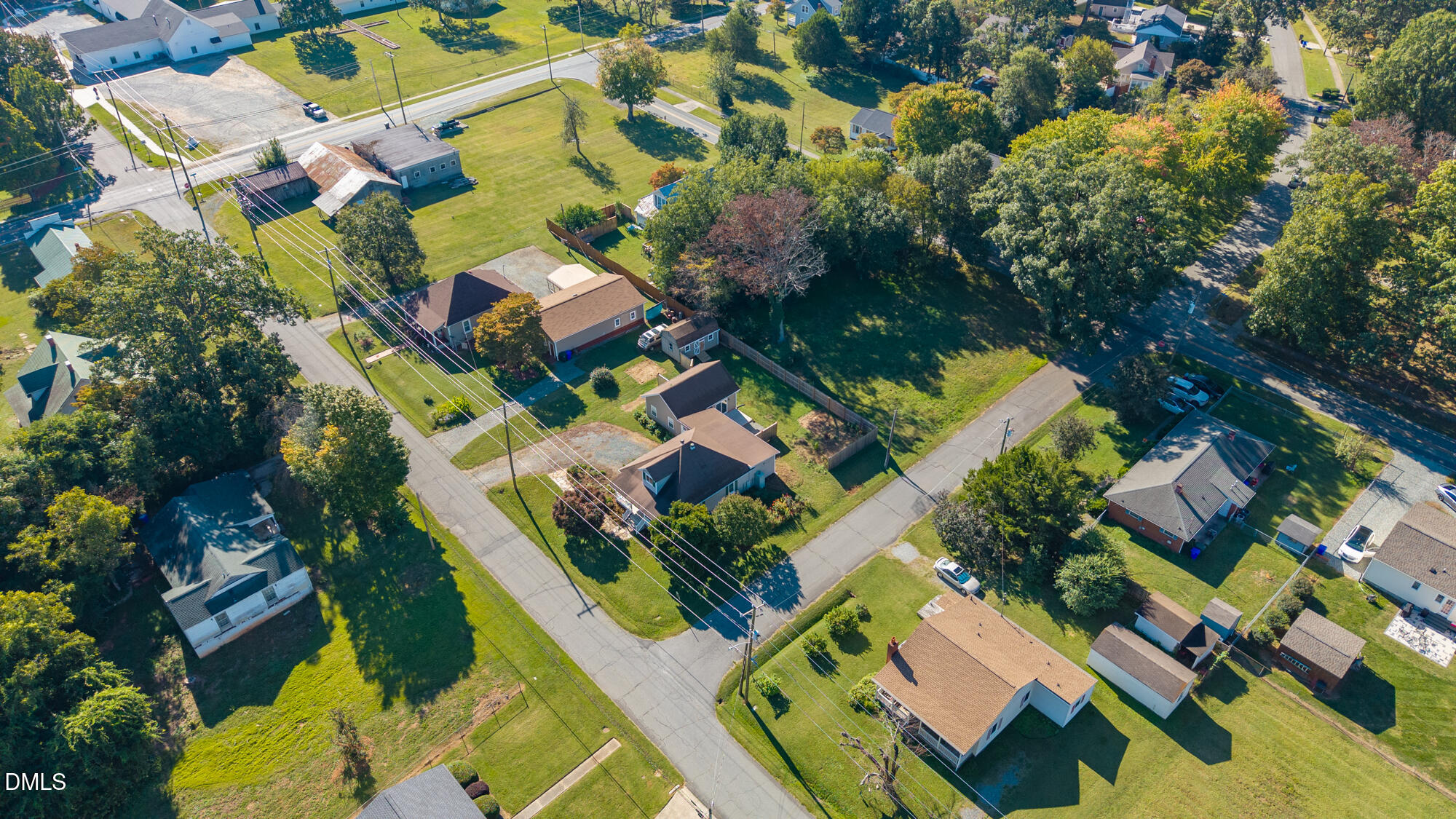 main property photo 41
