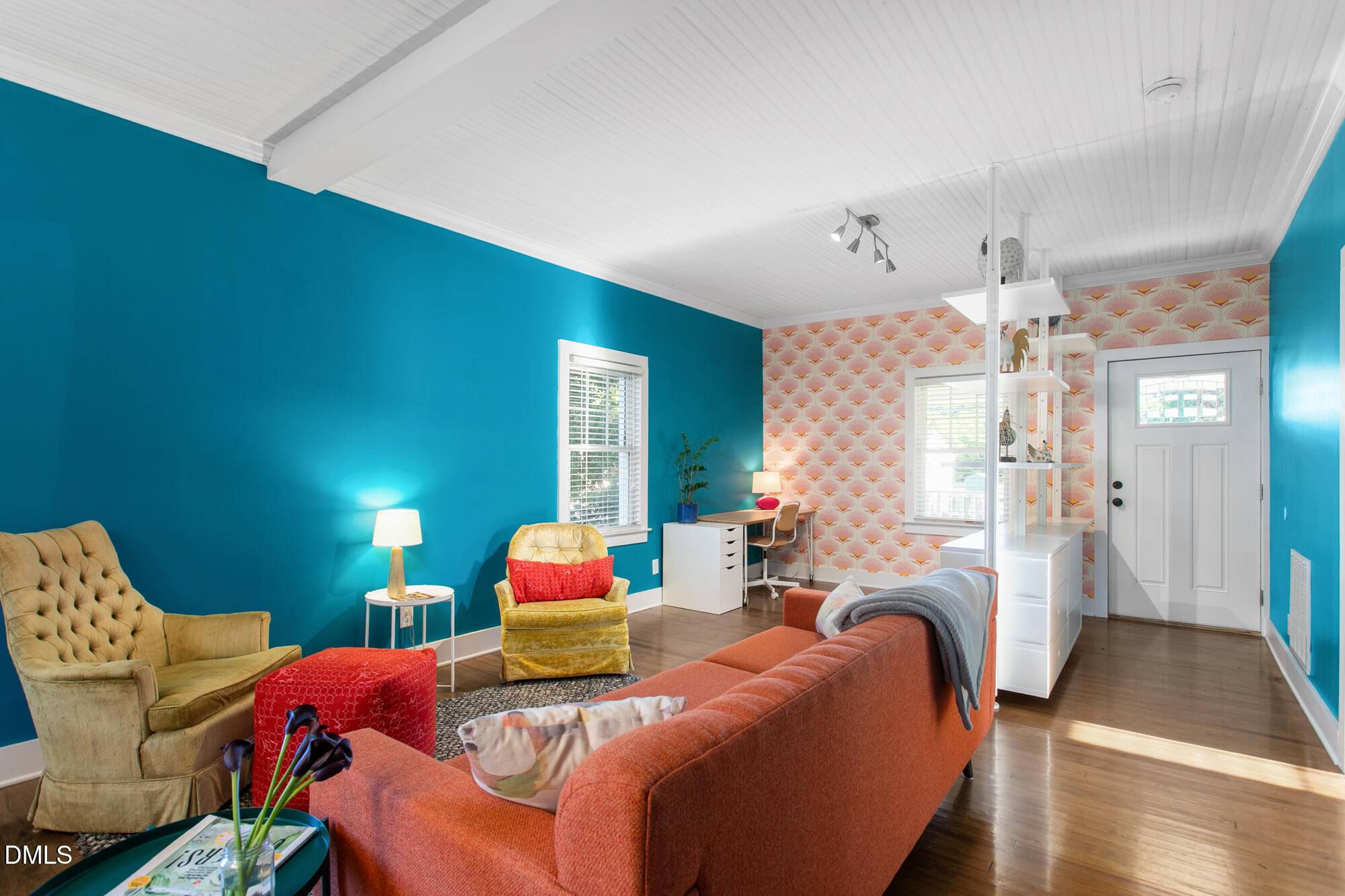 main property photo 9