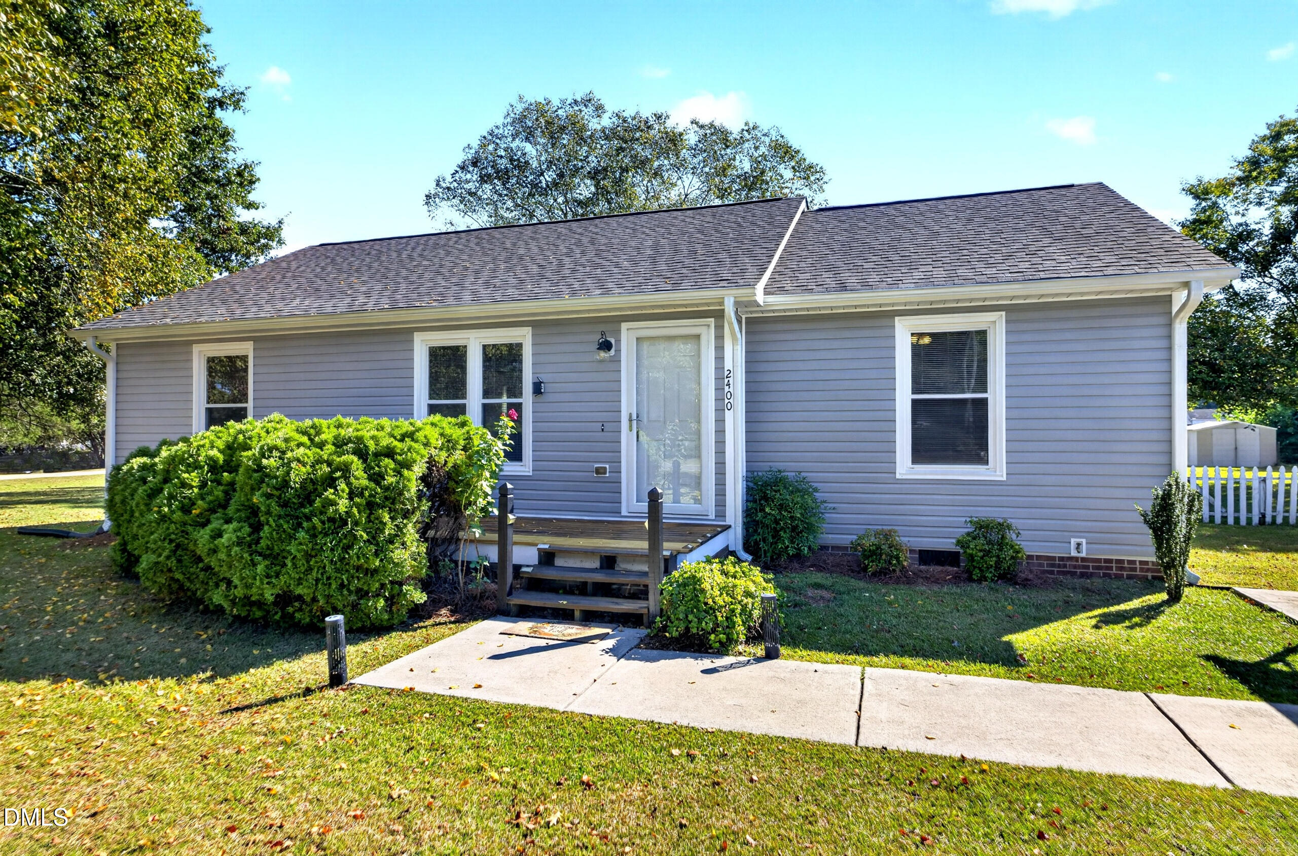 main property photo 1