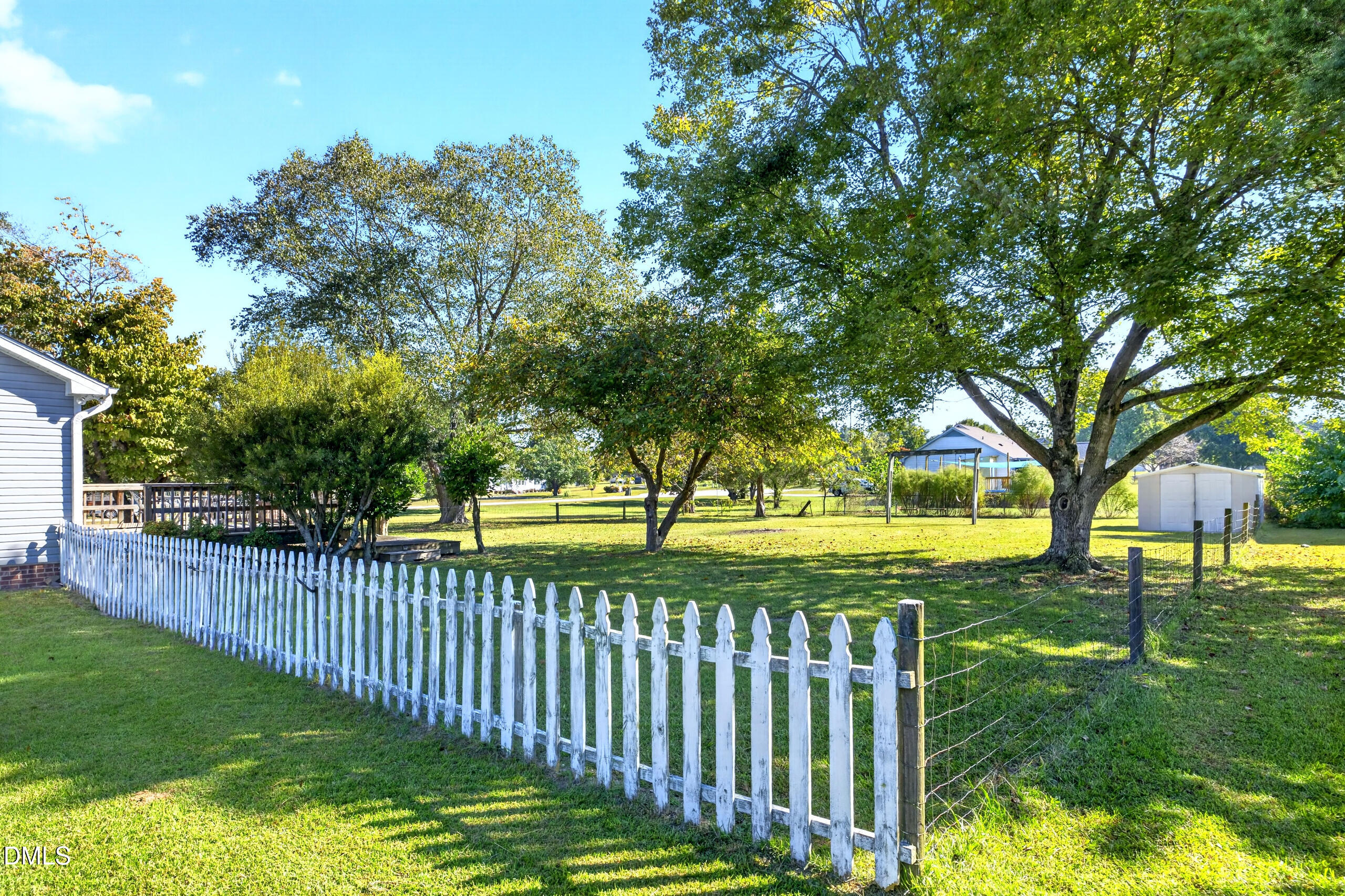 main property photo 48
