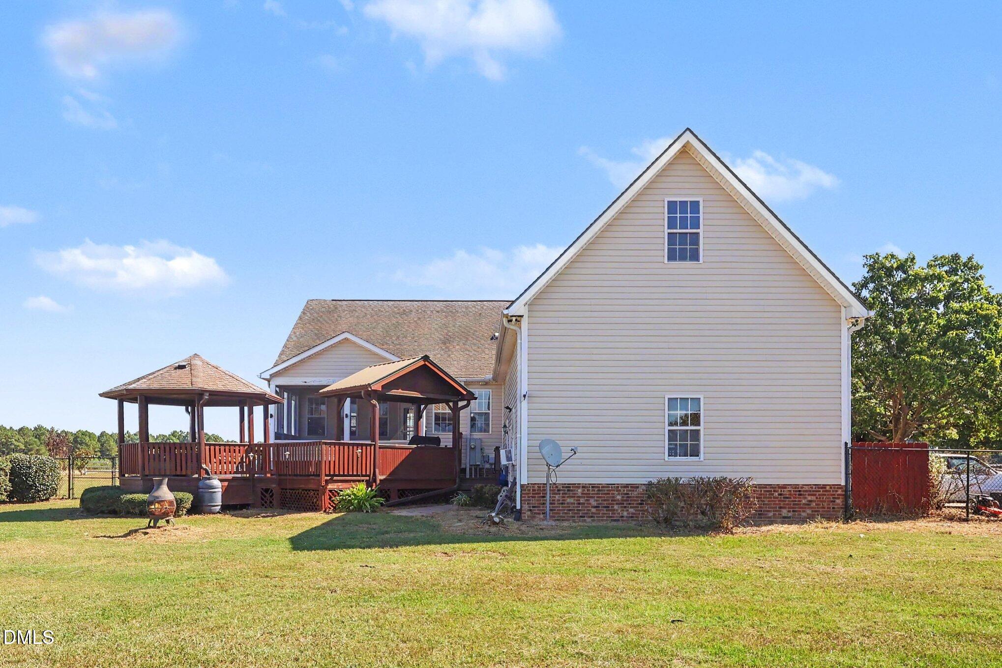 main property photo 27