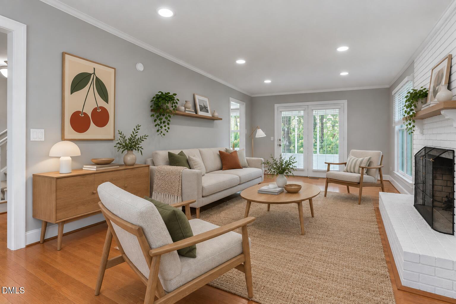 main property photo 8