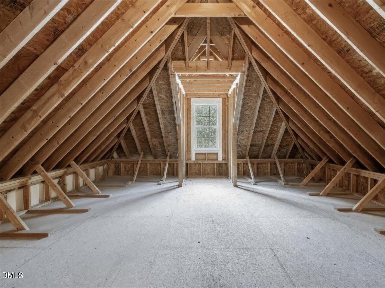 main property photo 79