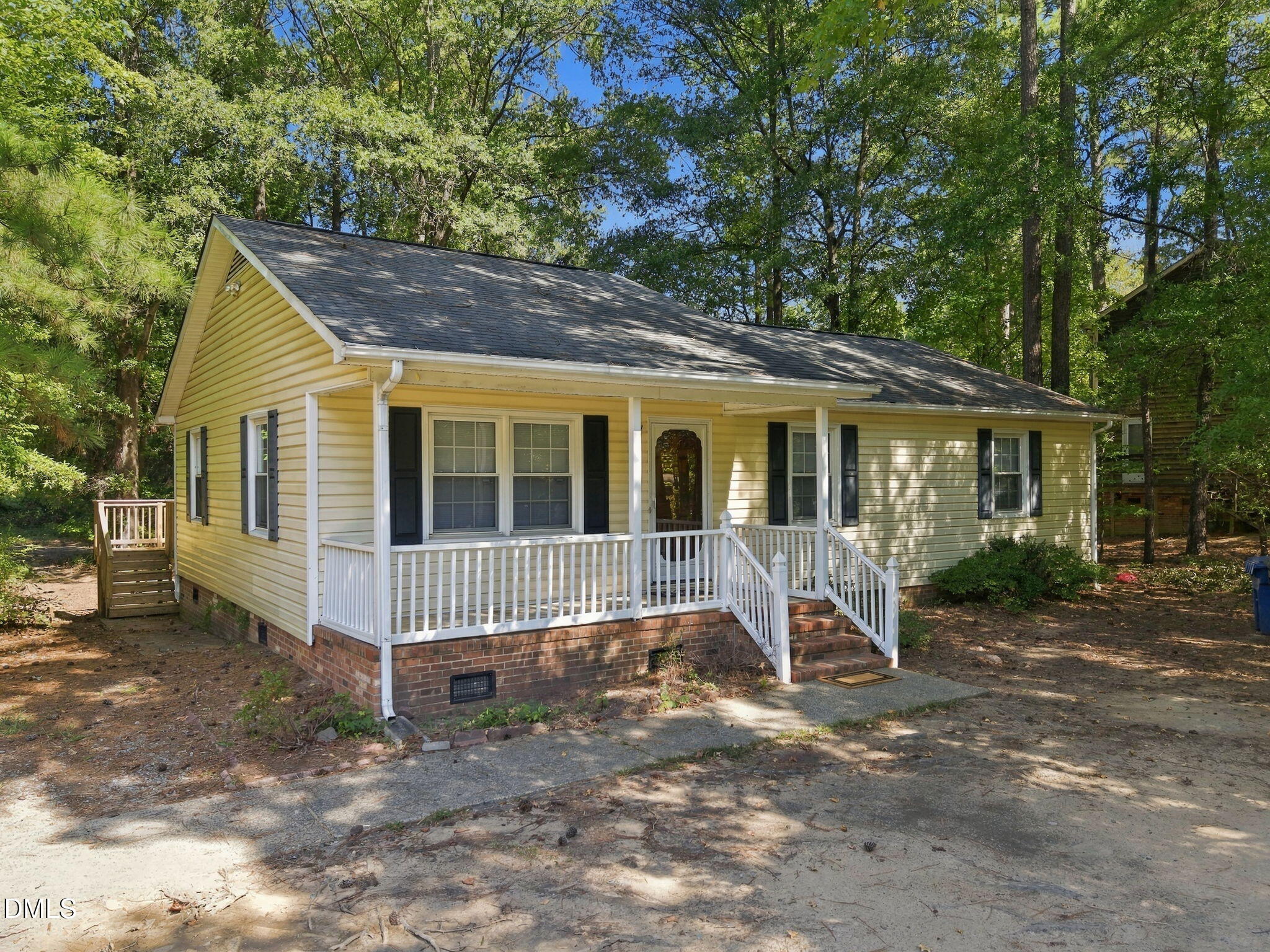 main property photo 27