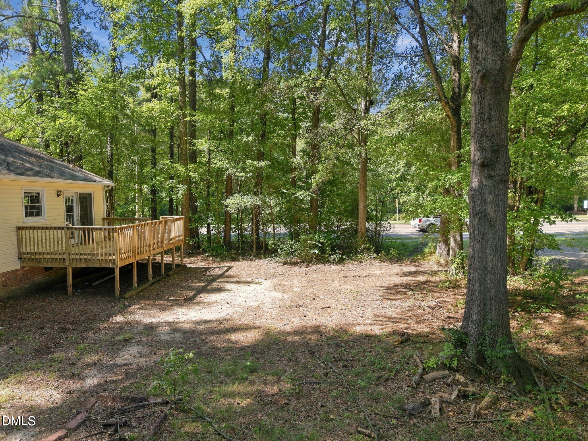 main property photo 34