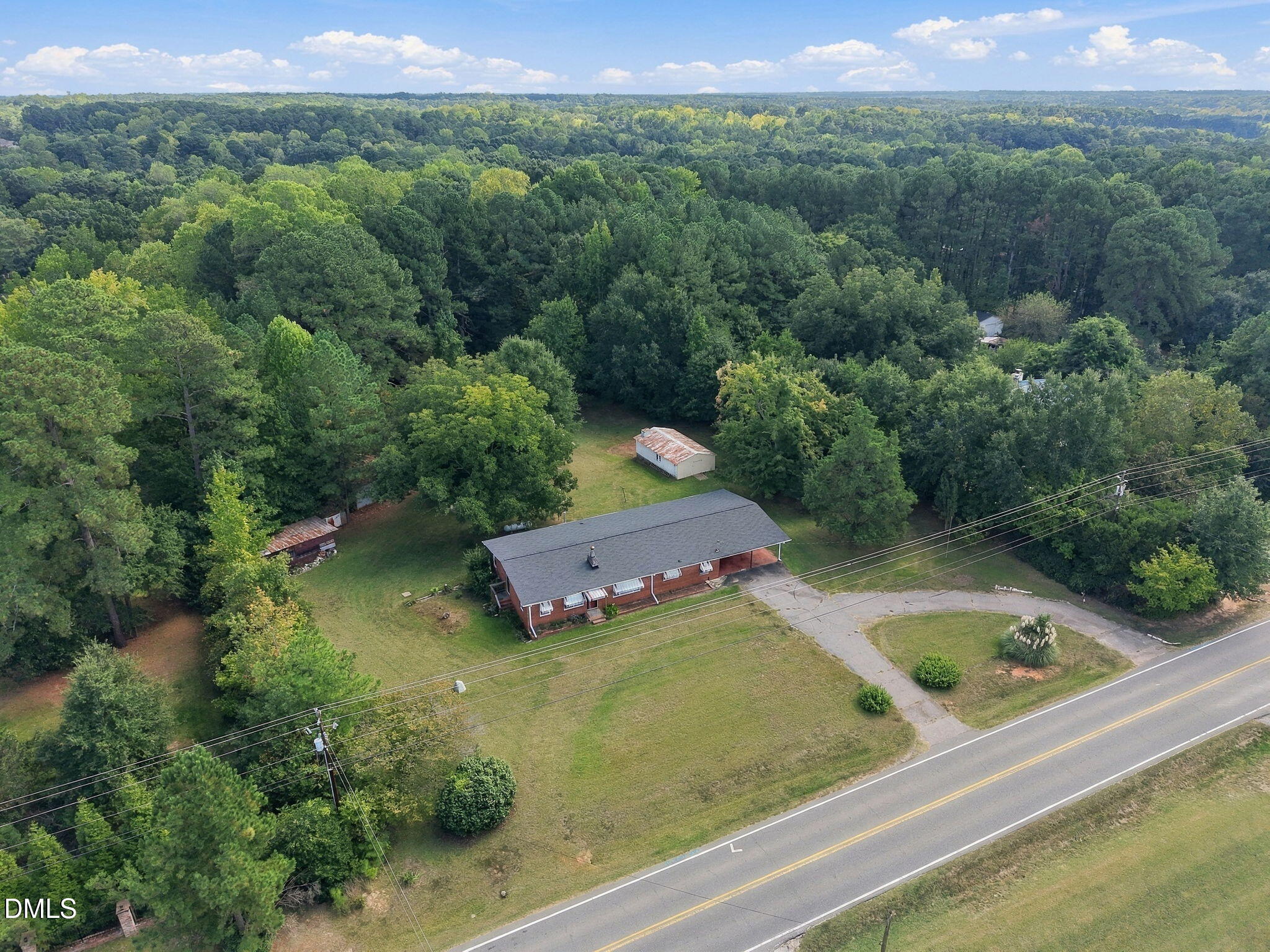 main property photo 41
