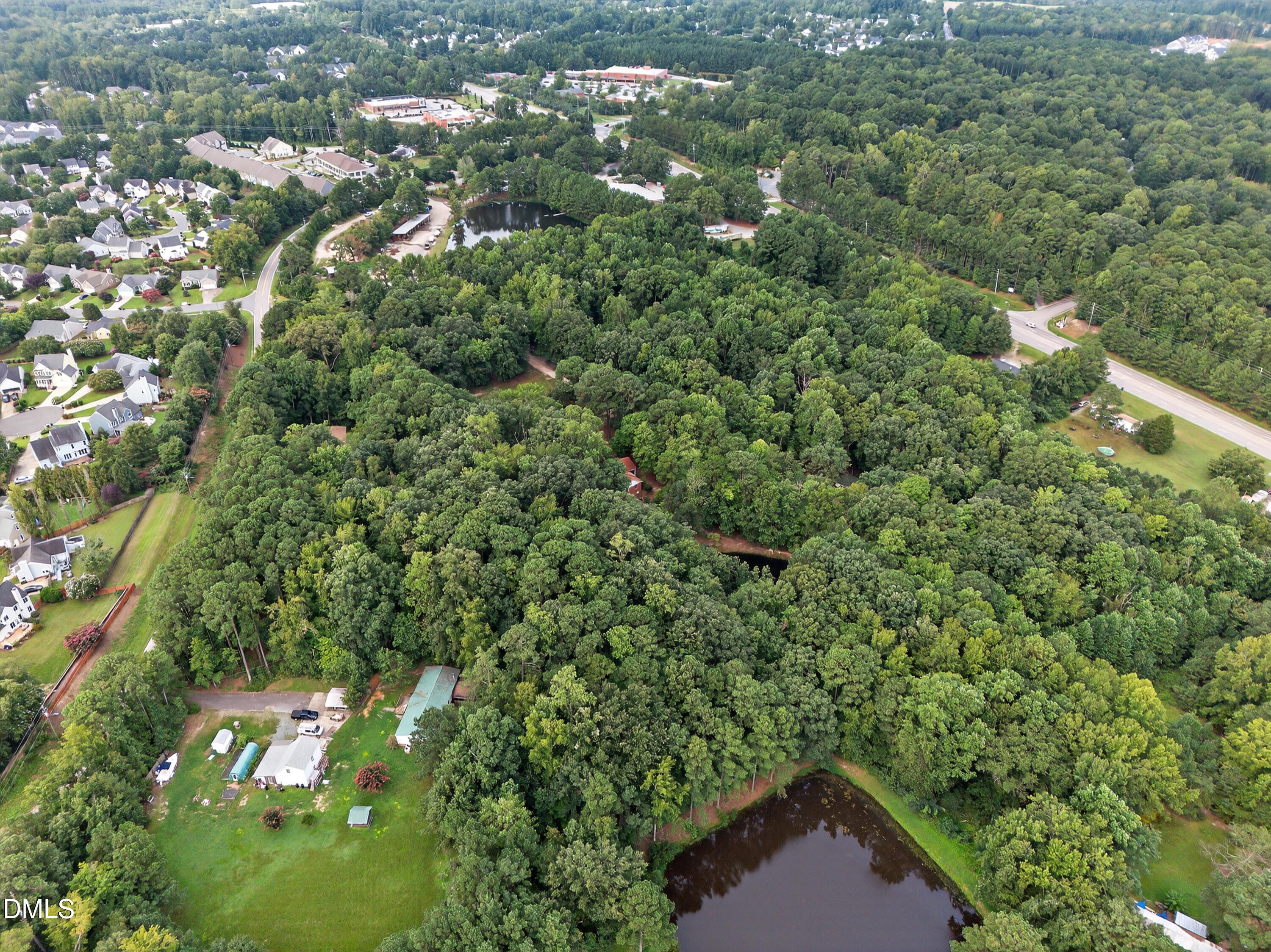 main property photo 14