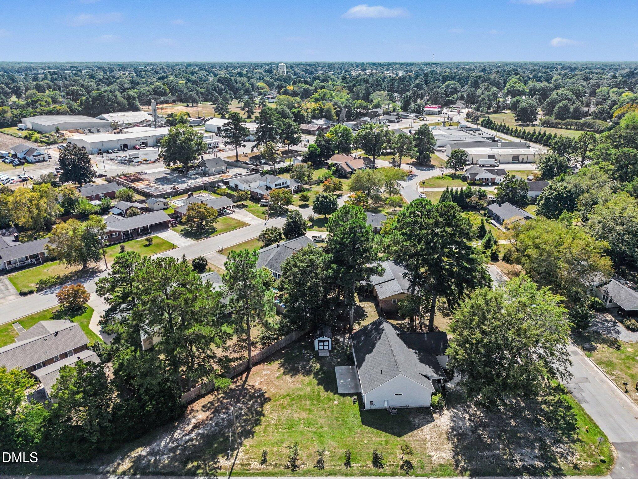 main property photo 23