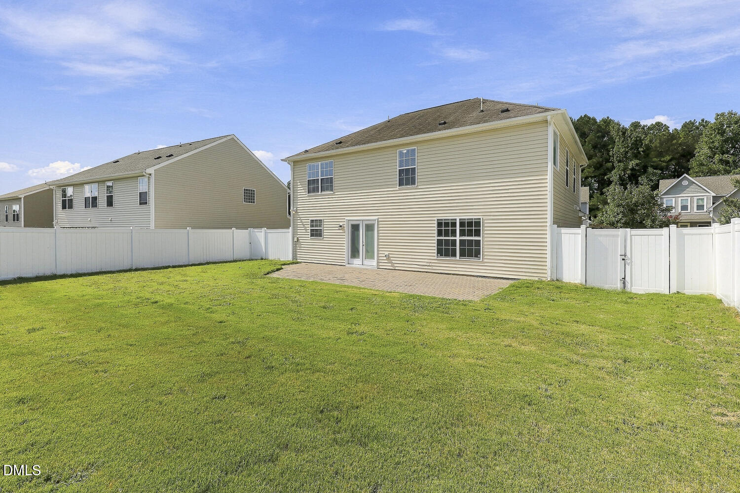 main property photo 44