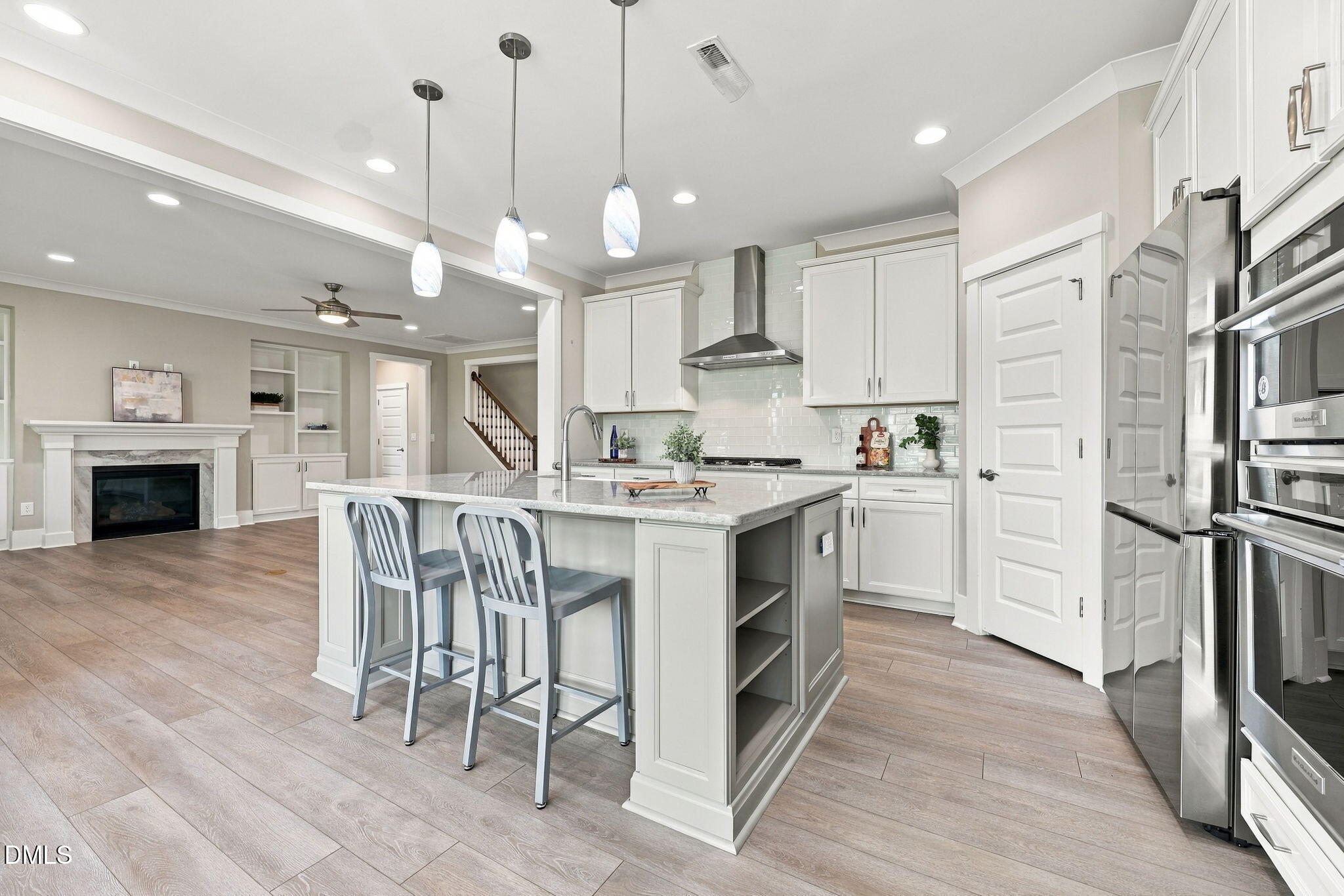 property viewer photo 10