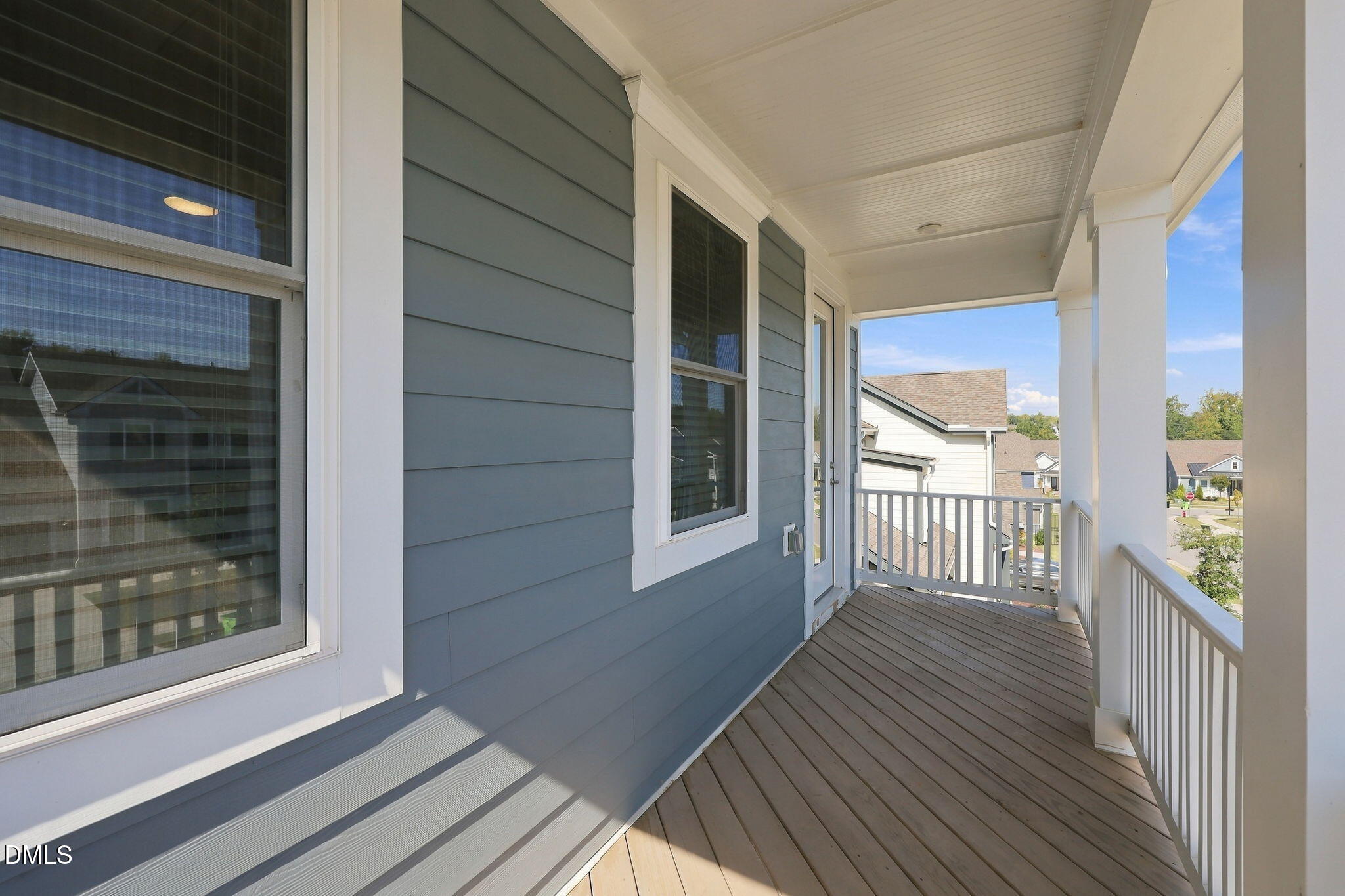 property viewer photo 43
