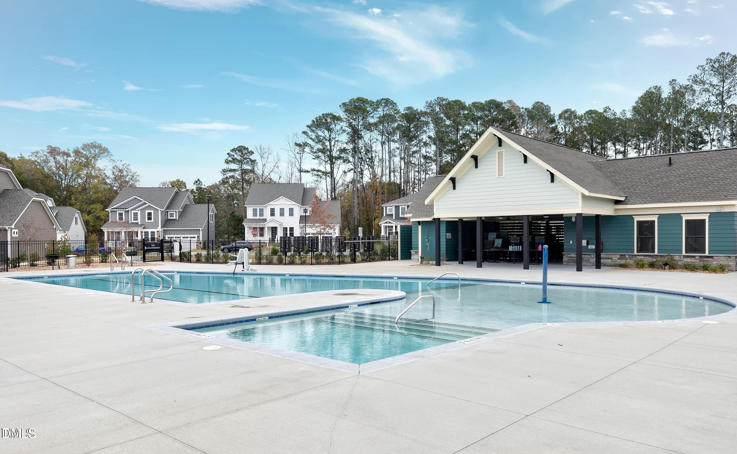 property viewer photo 49