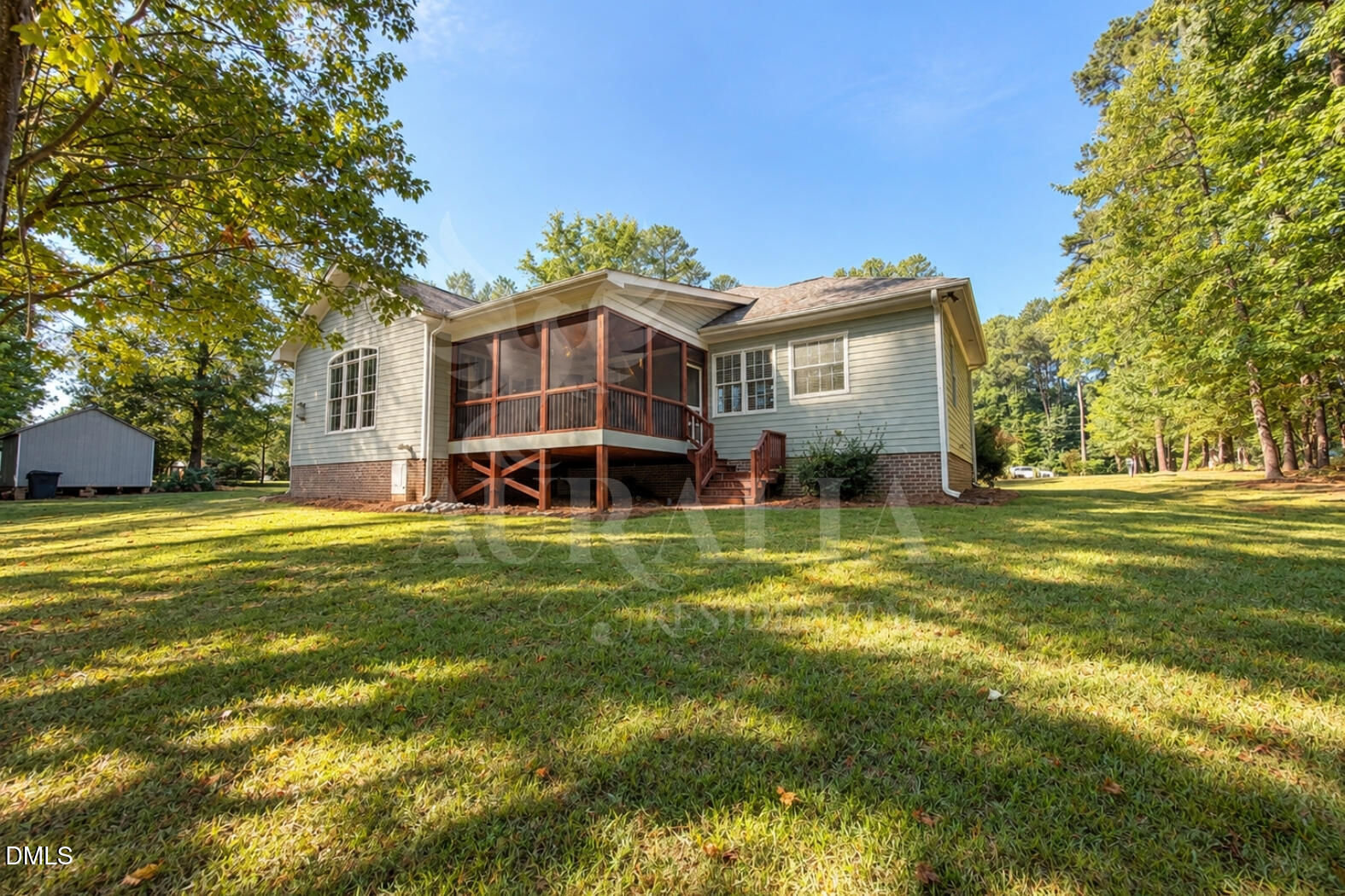 main property photo 50