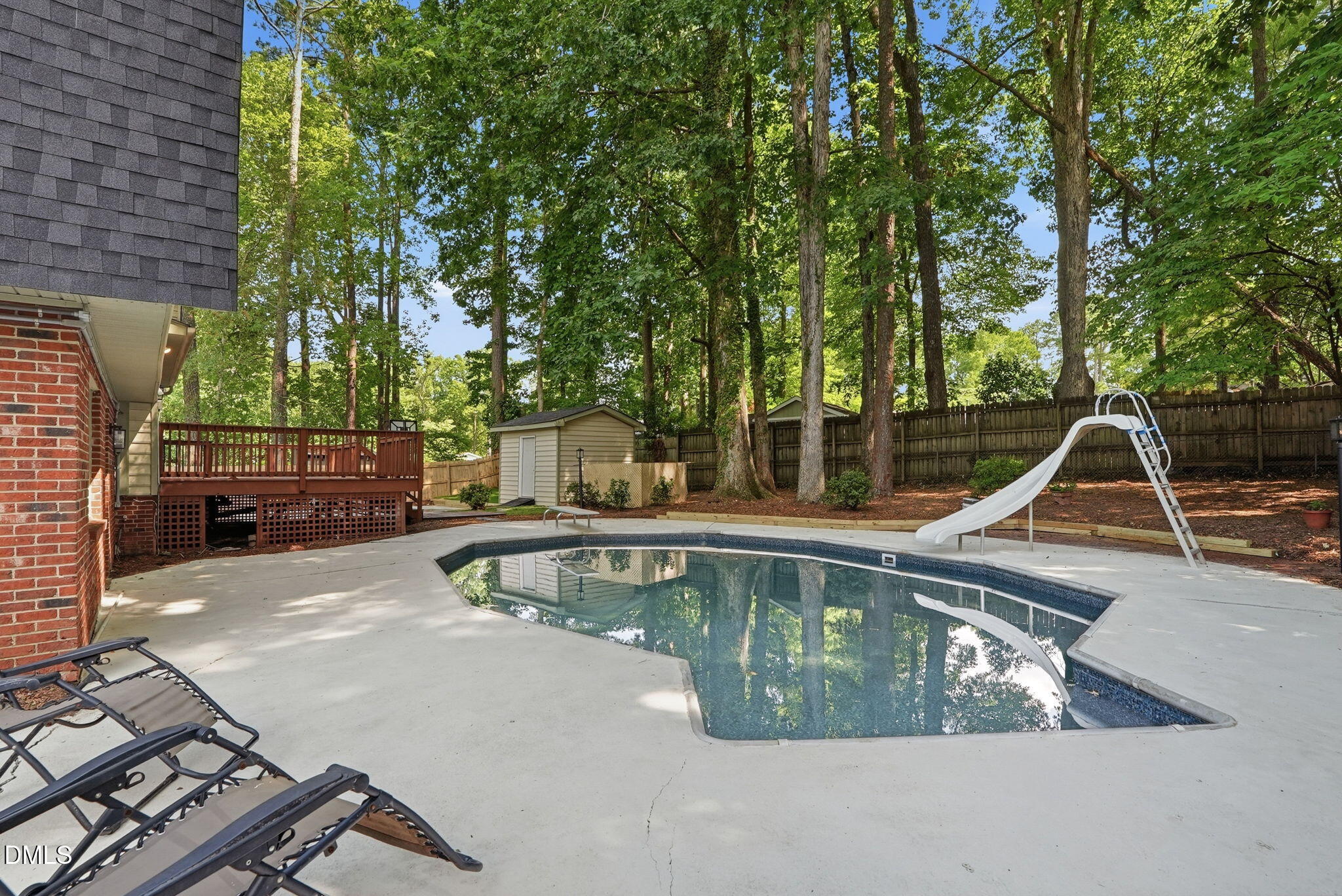 main property photo 73