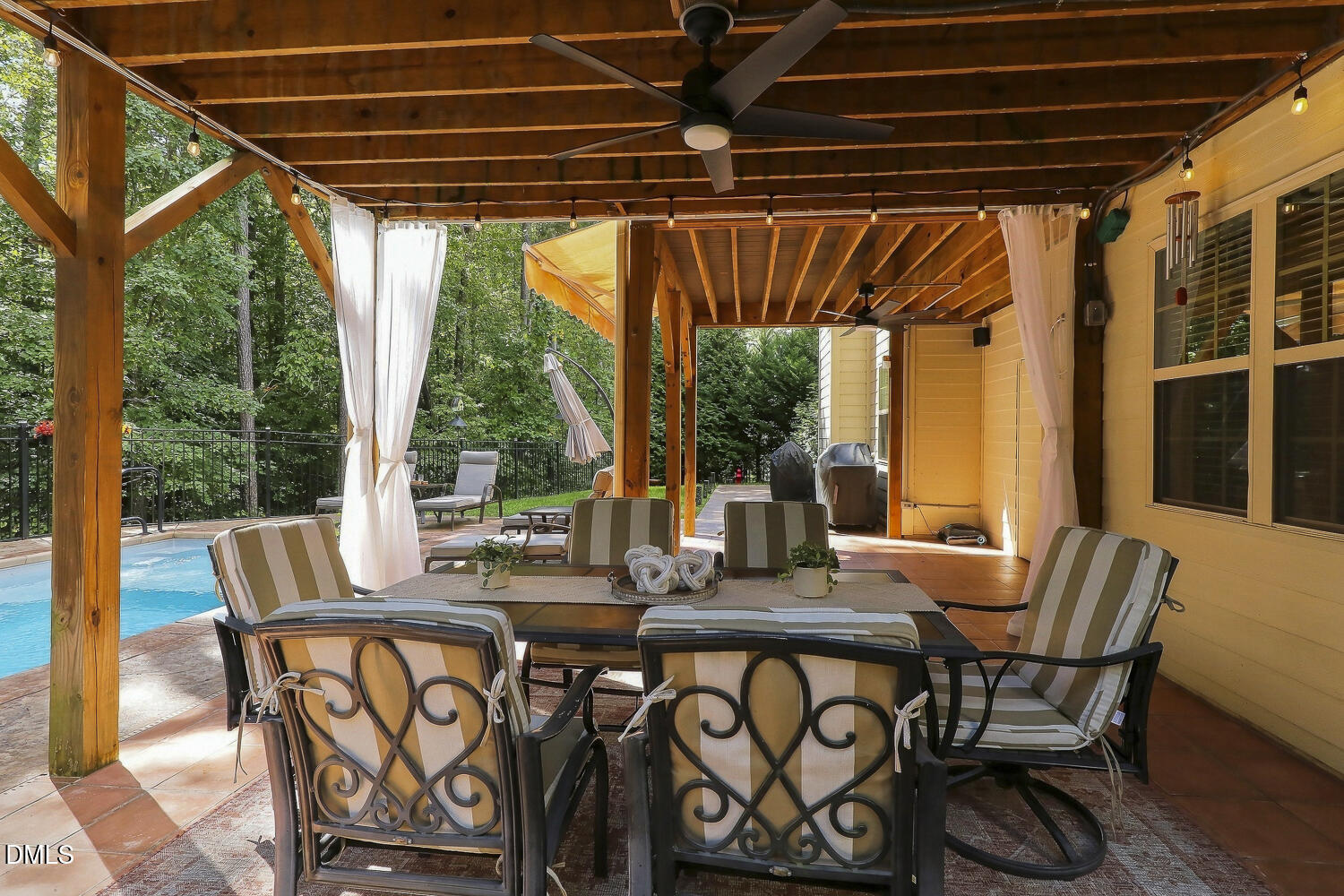 main property photo 79