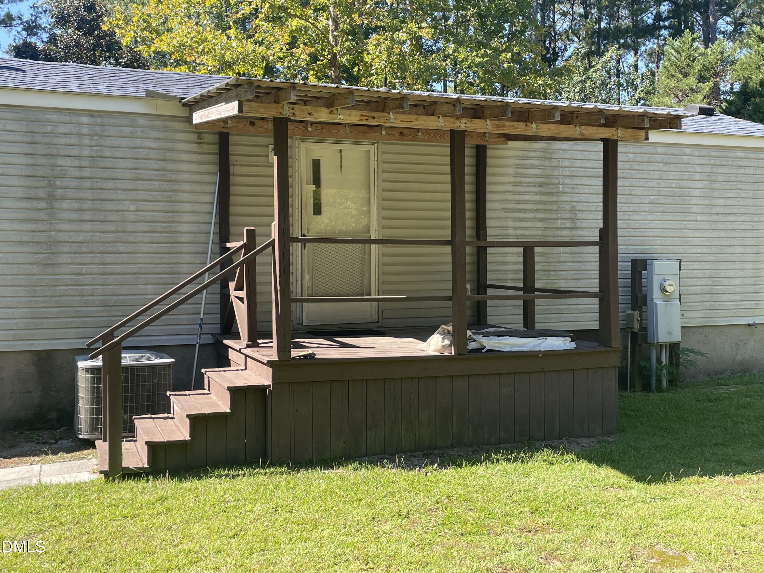 main property photo 33