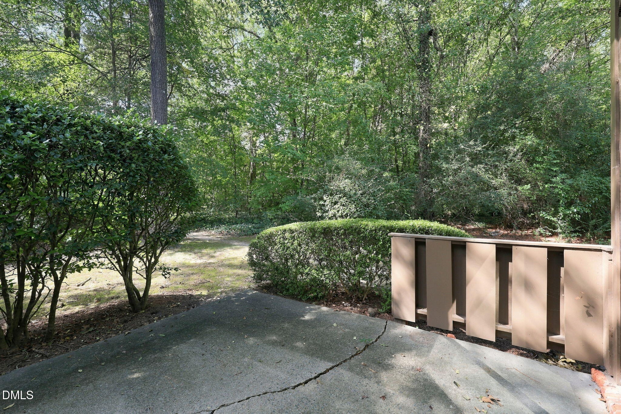 main property photo 30