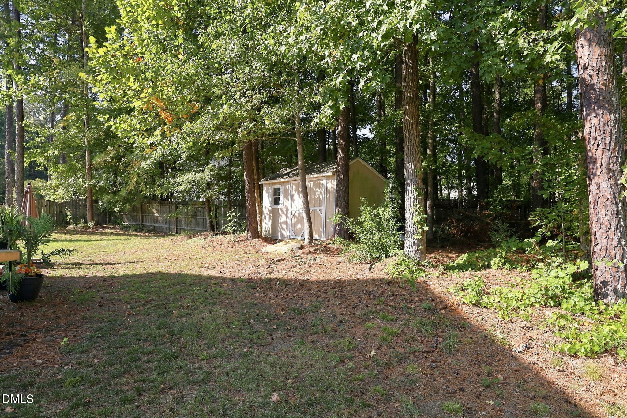 main property photo 35