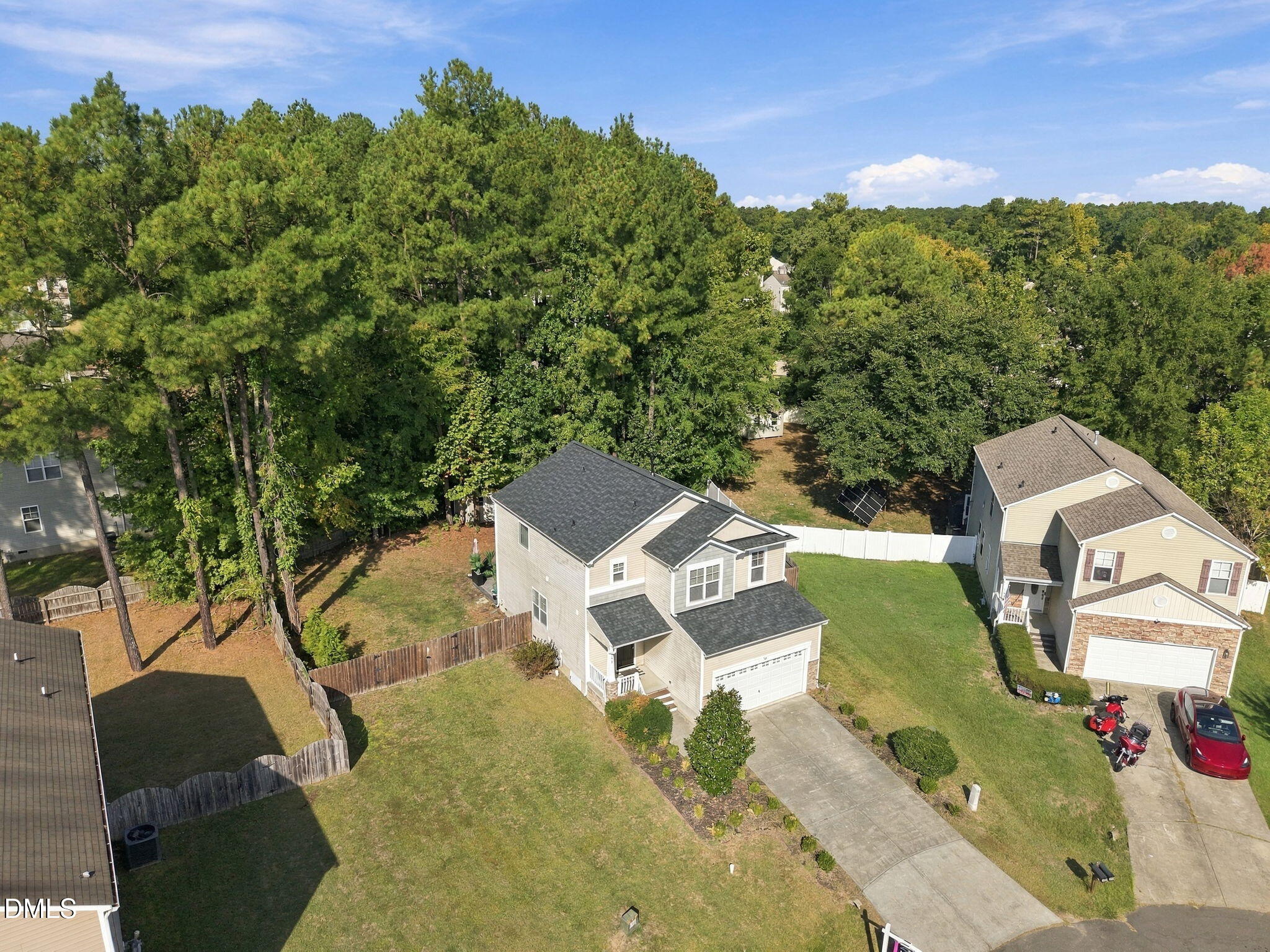 main property photo 40