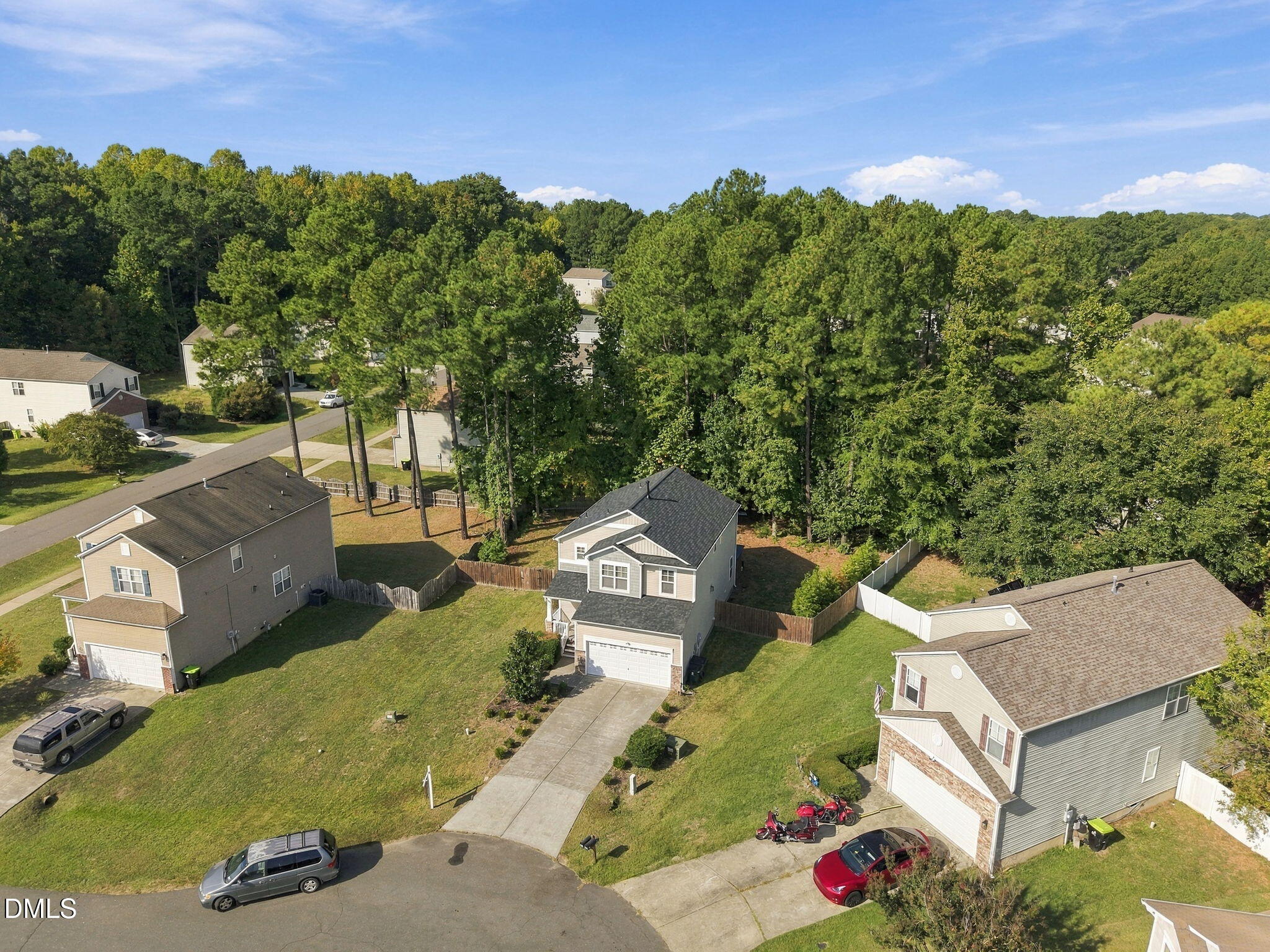 main property photo 41