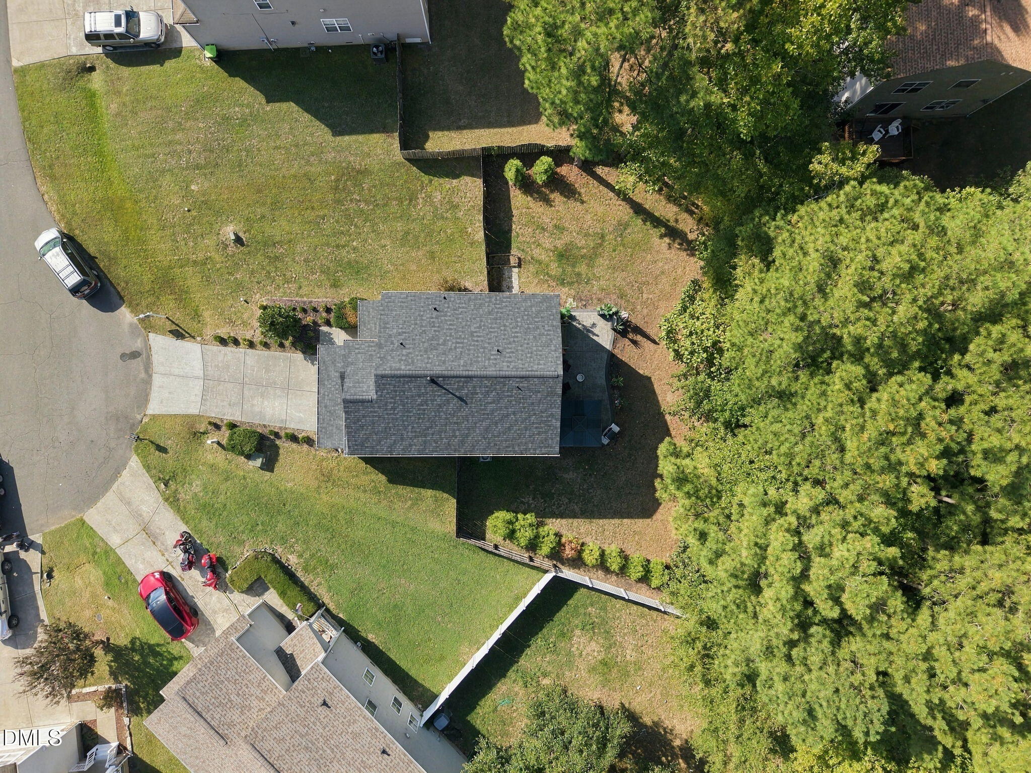 main property photo 43