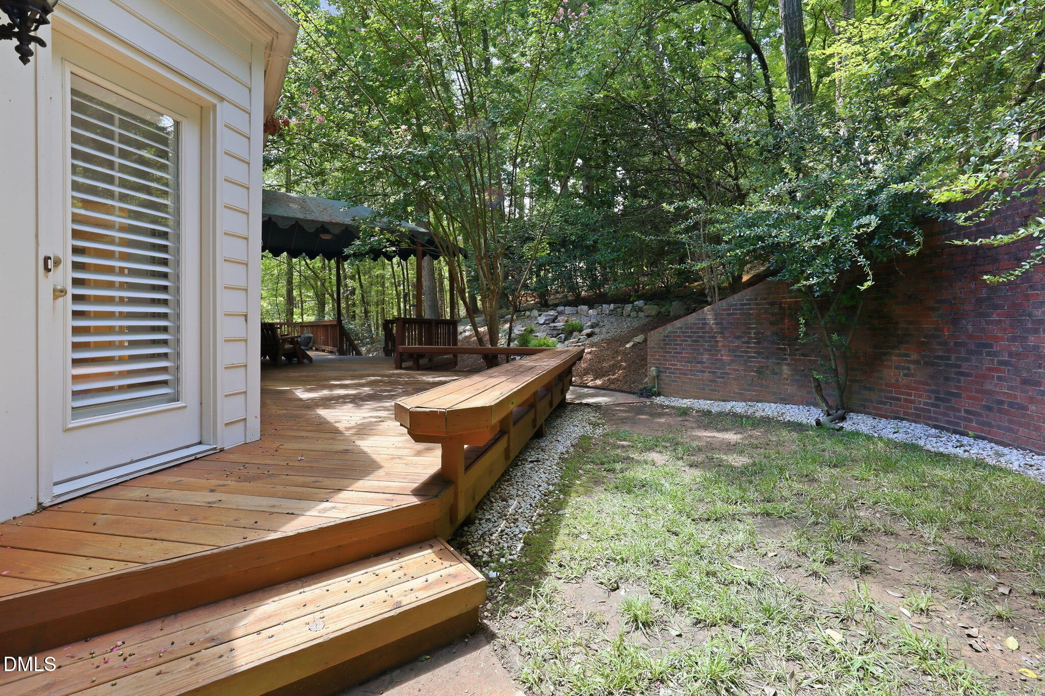 main property photo 42
