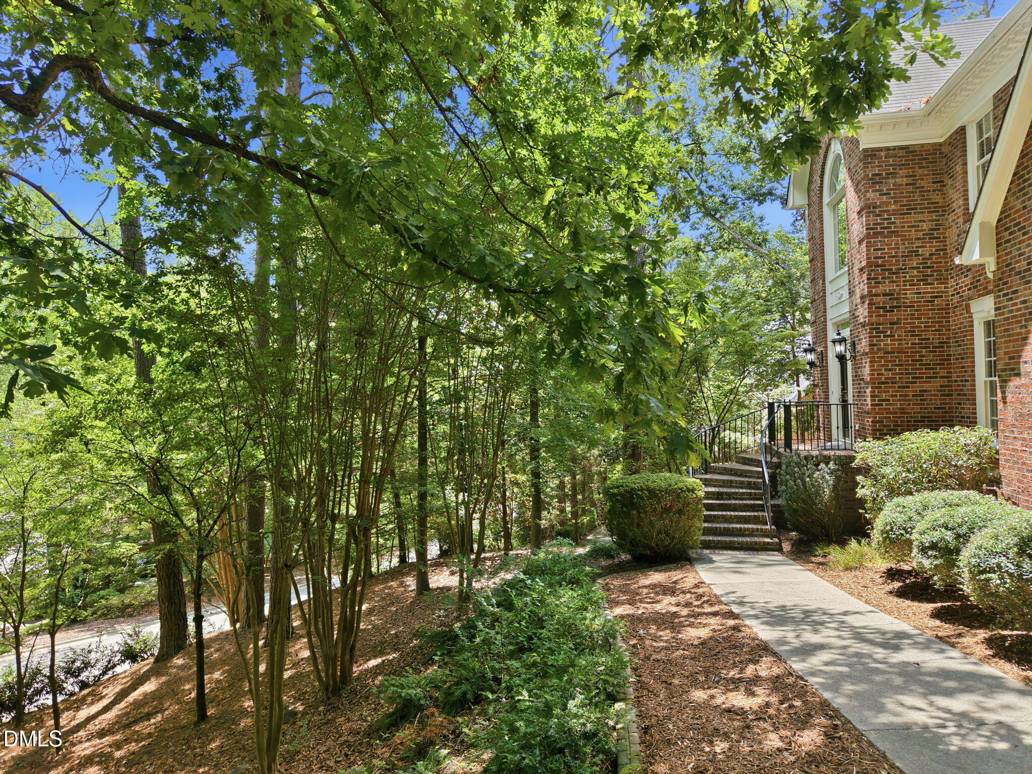 main property photo 49