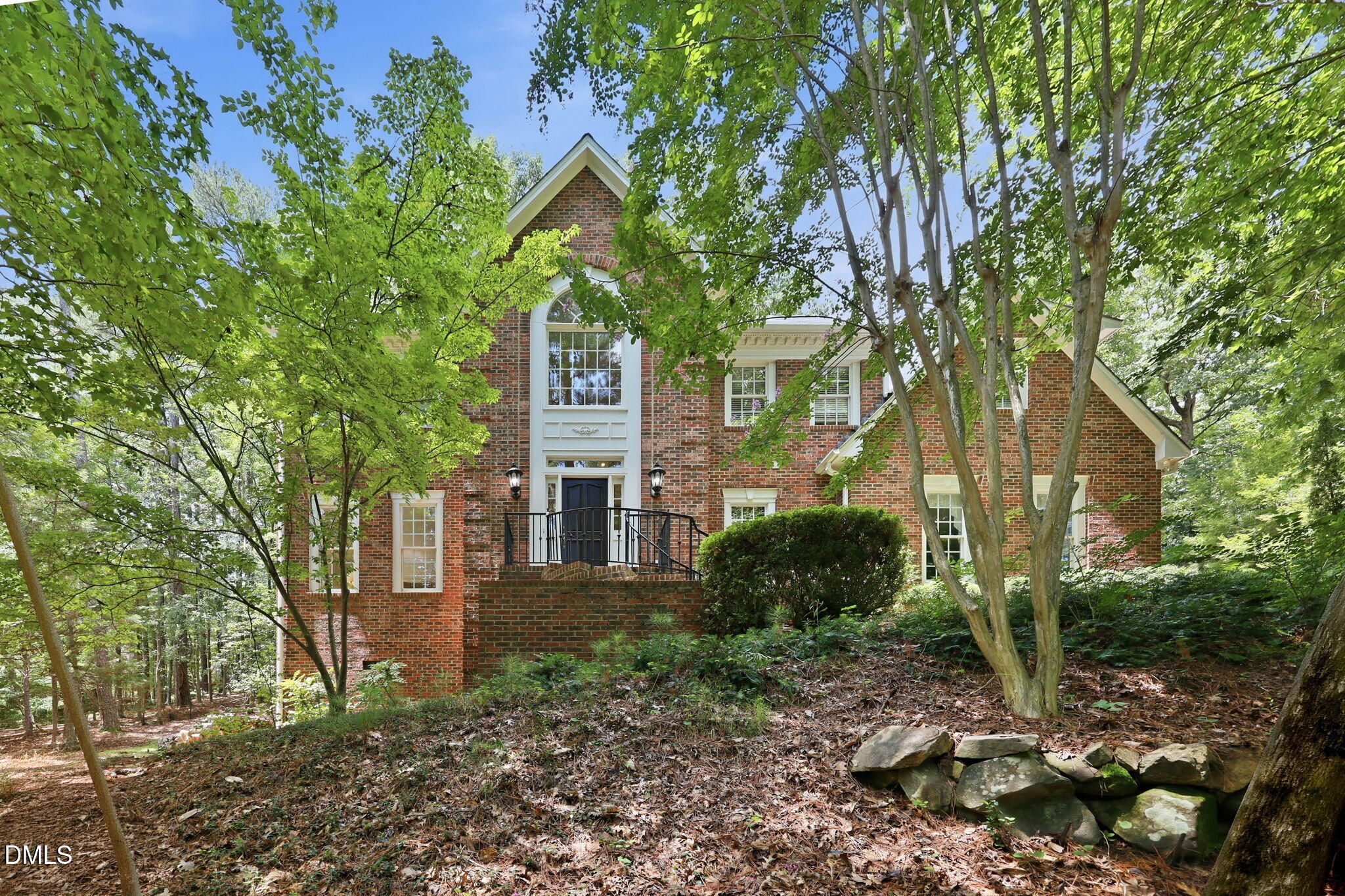 main property photo 50