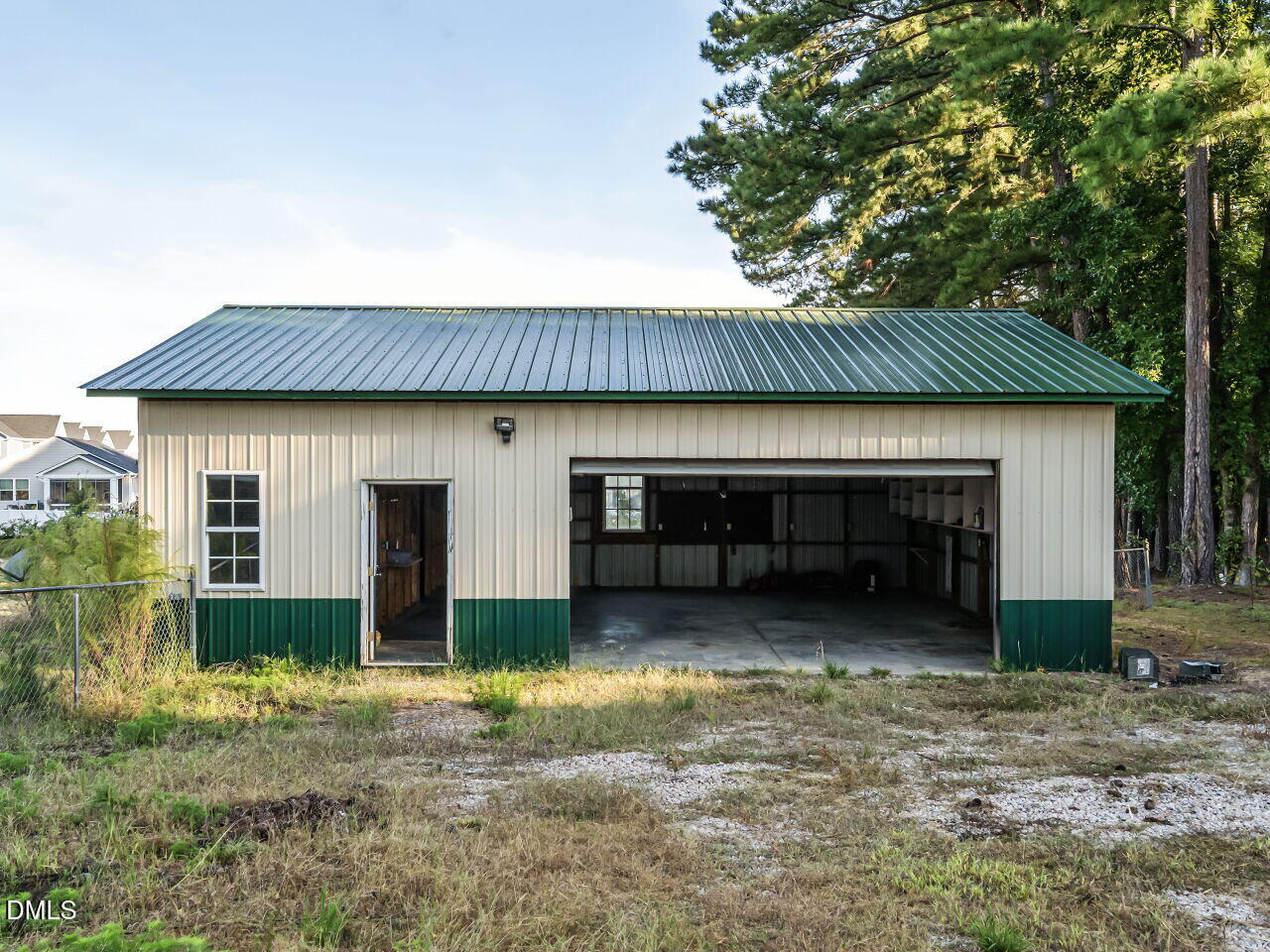 main property photo 26
