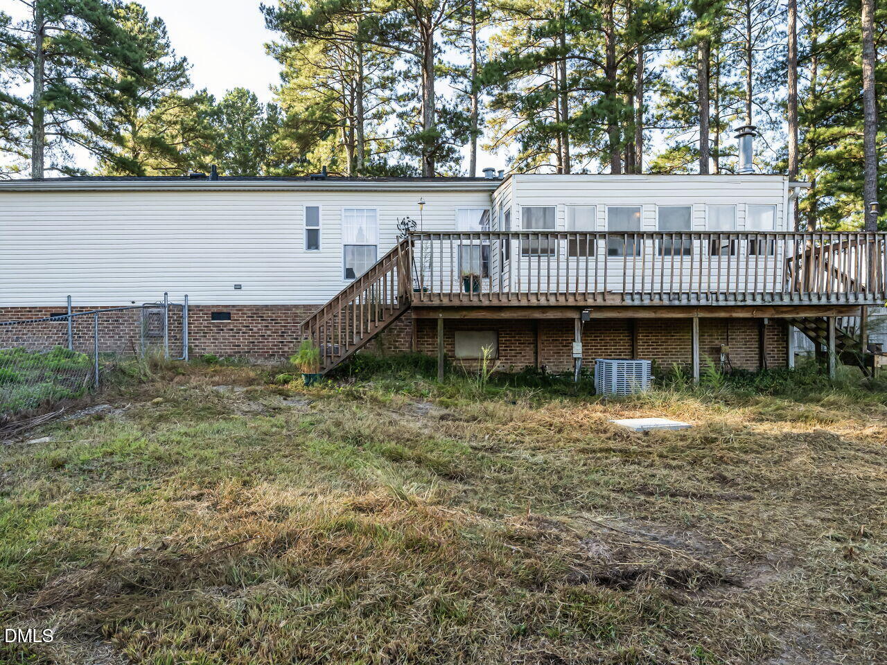 main property photo 30