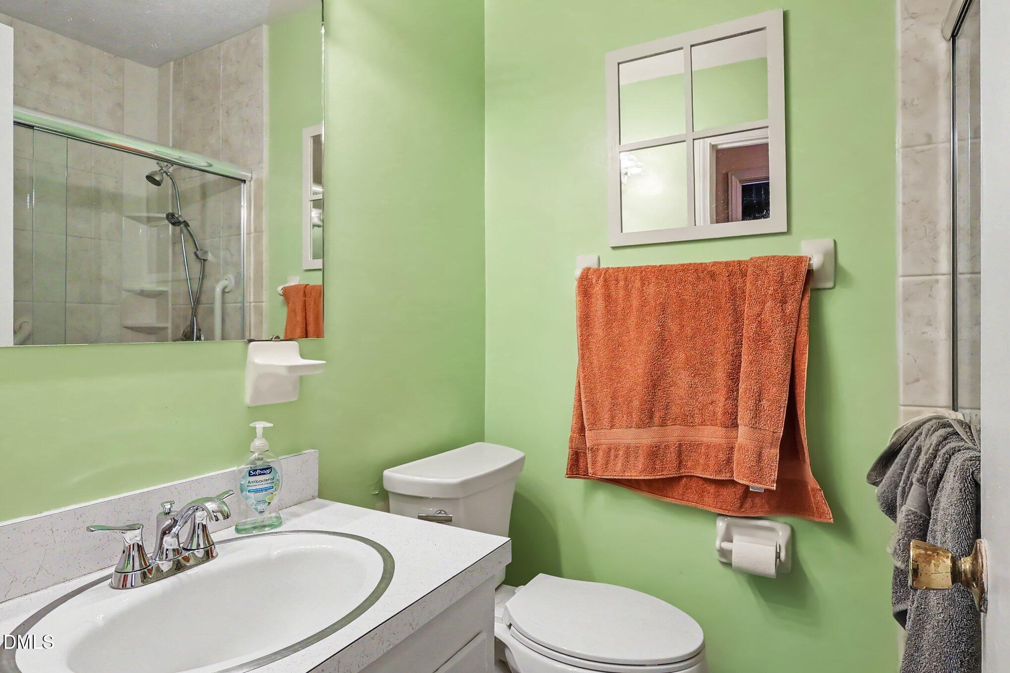 main property photo 16