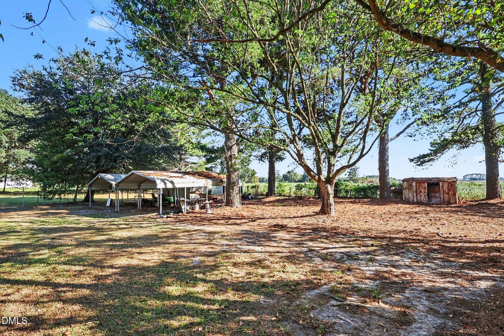 main property photo 28