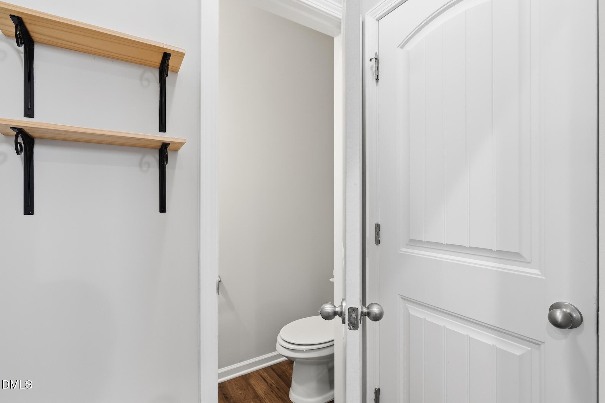 main property photo 16