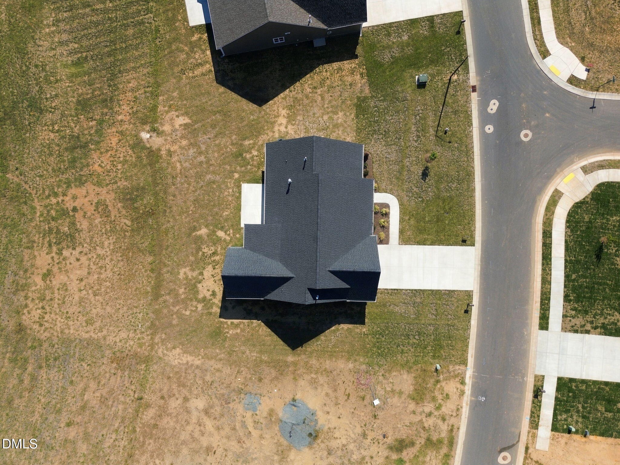 main property photo 43