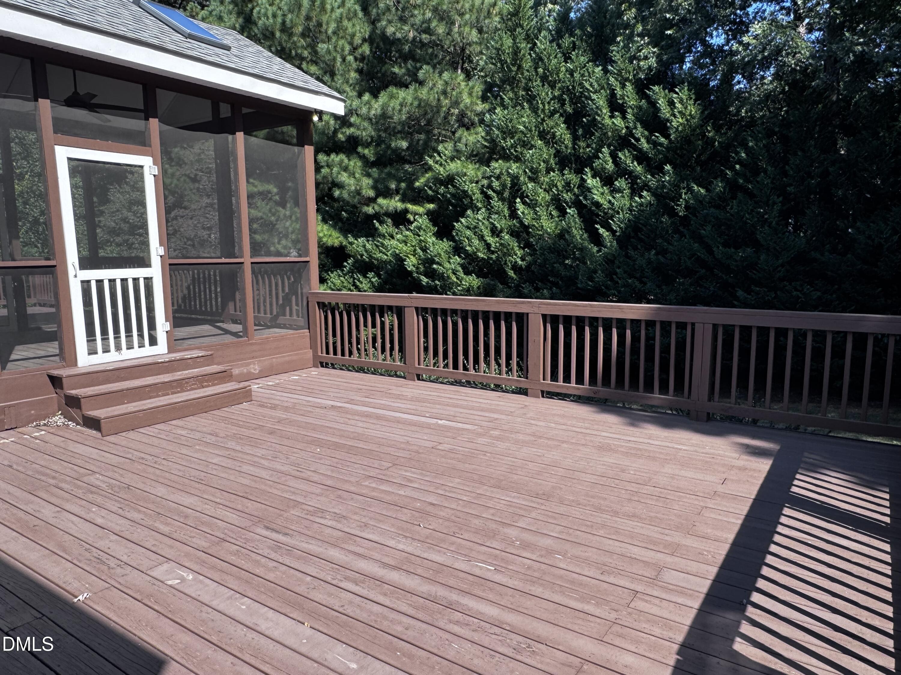 main property photo 15