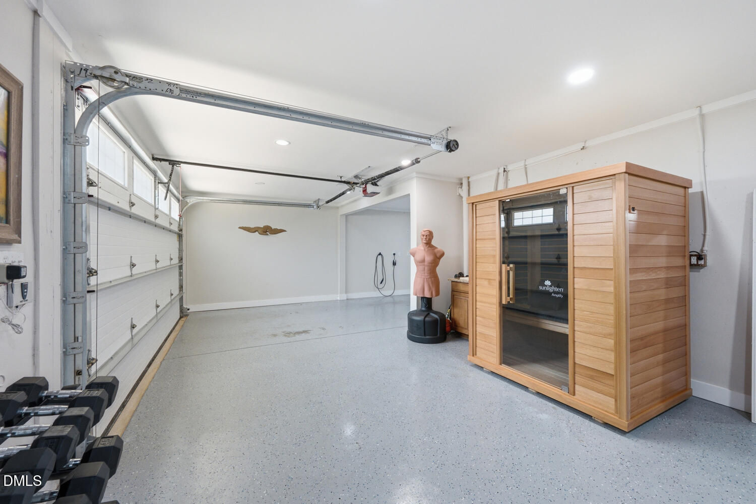 main property photo 74