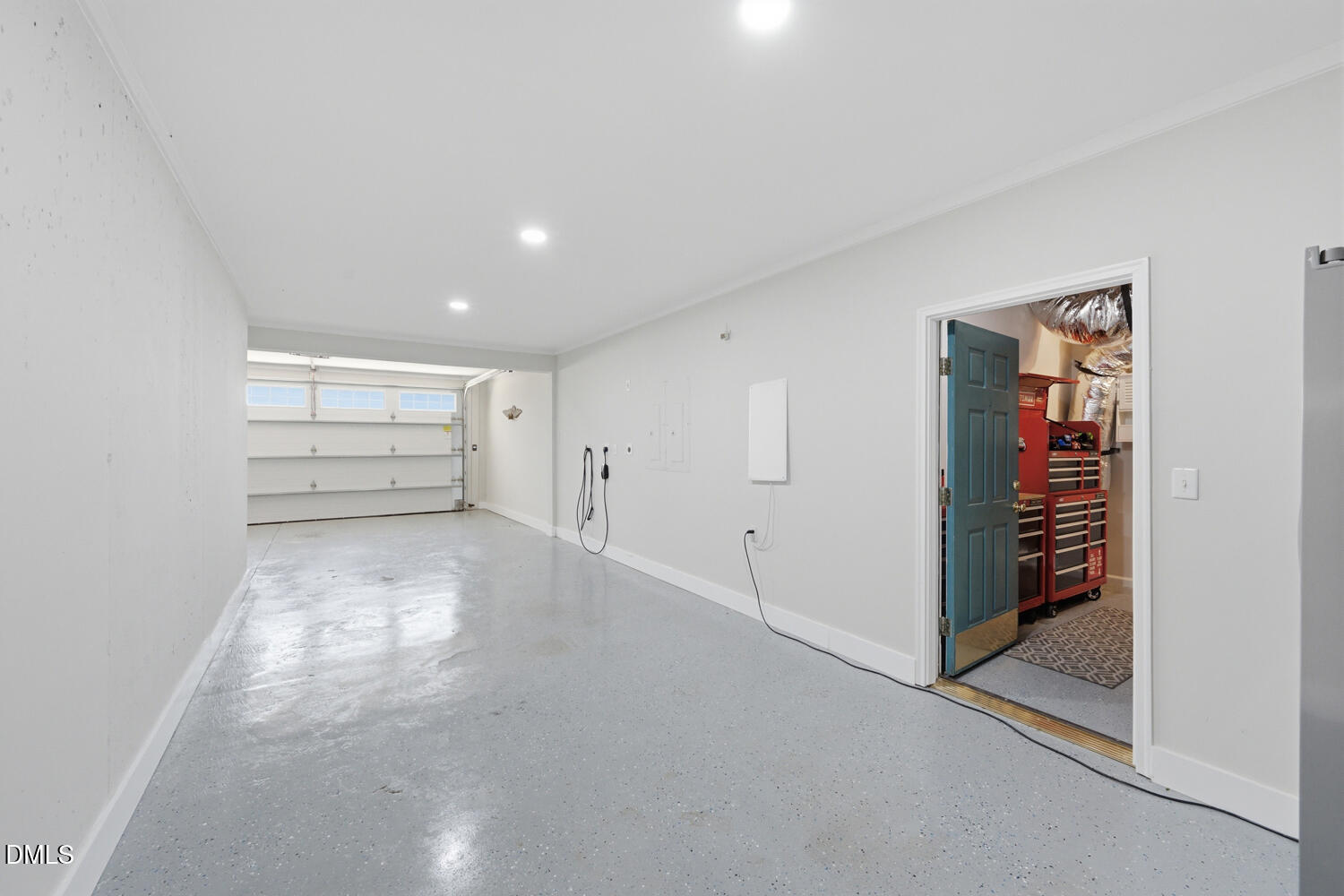 main property photo 75