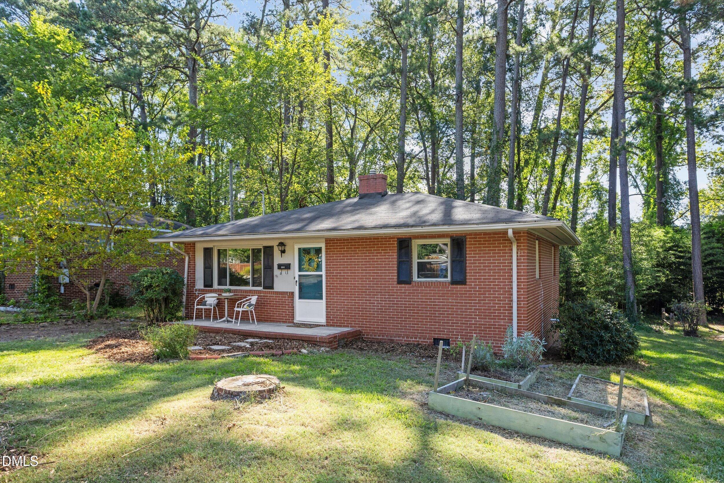 main property photo 3