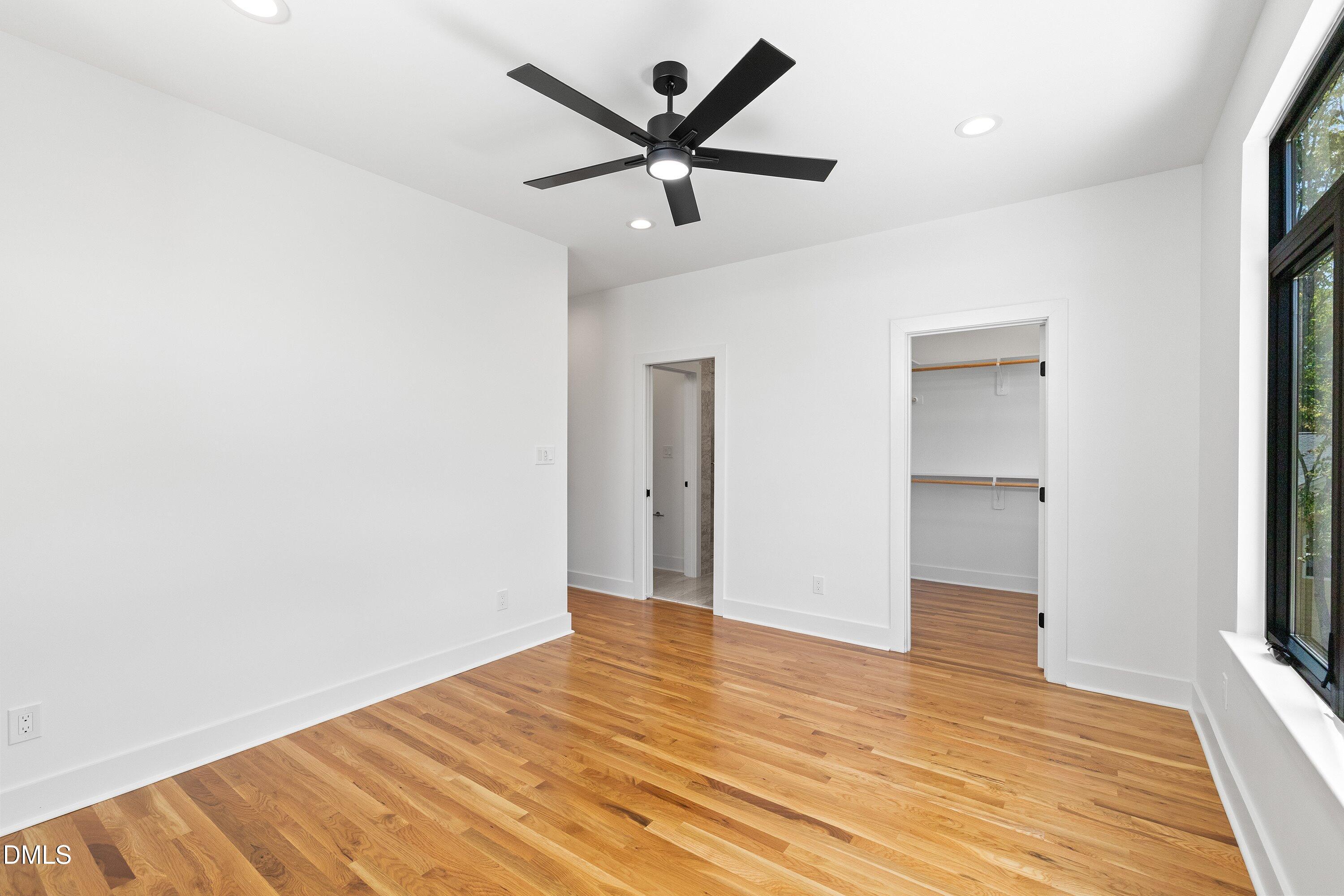 main property photo 74