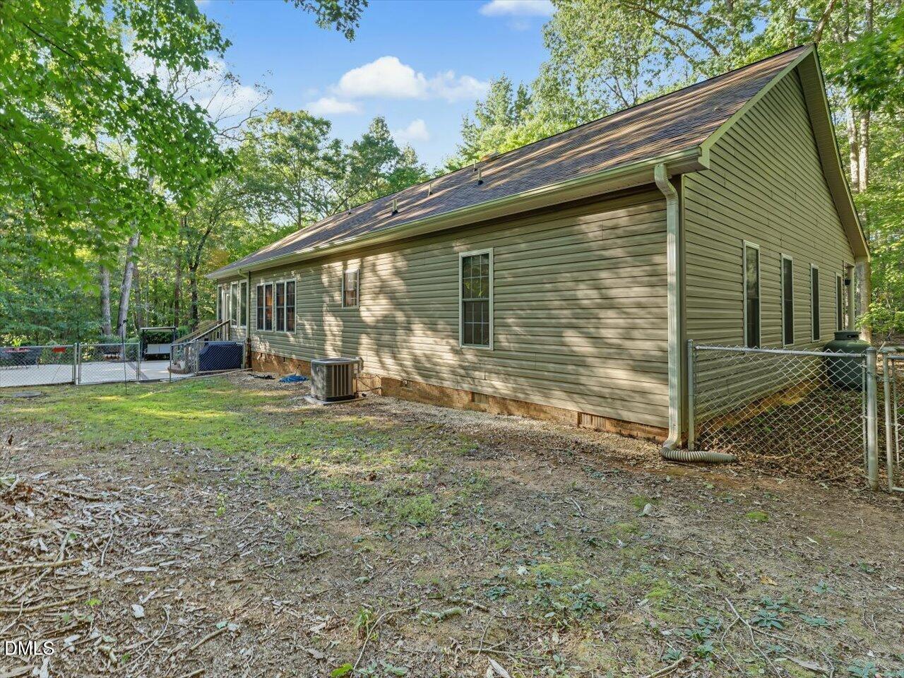 main property photo 70