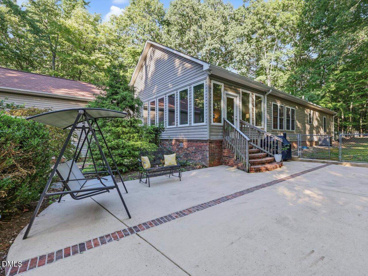 main property photo 75