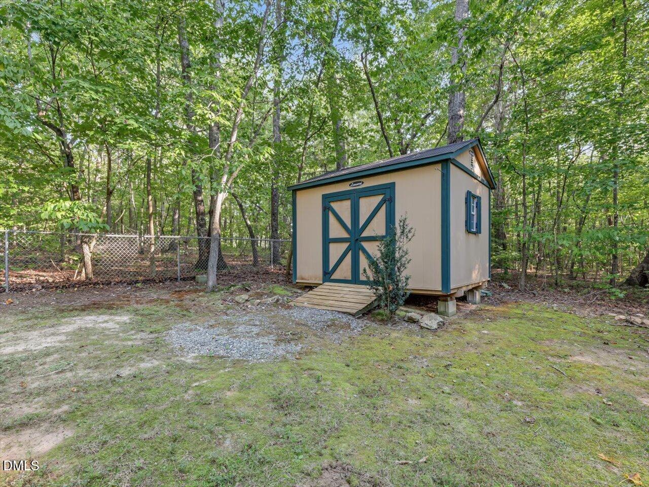 main property photo 77