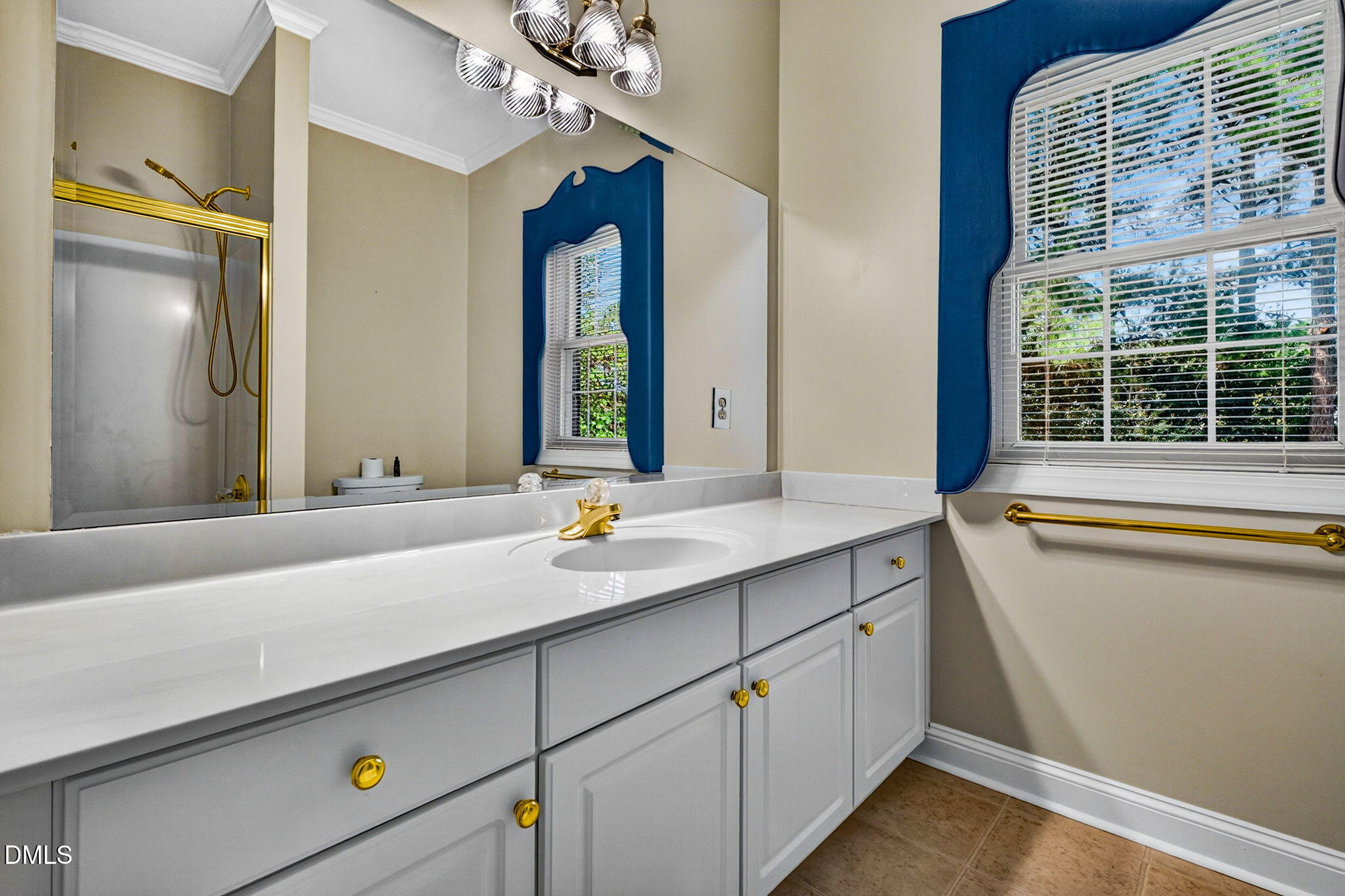 main property photo 62