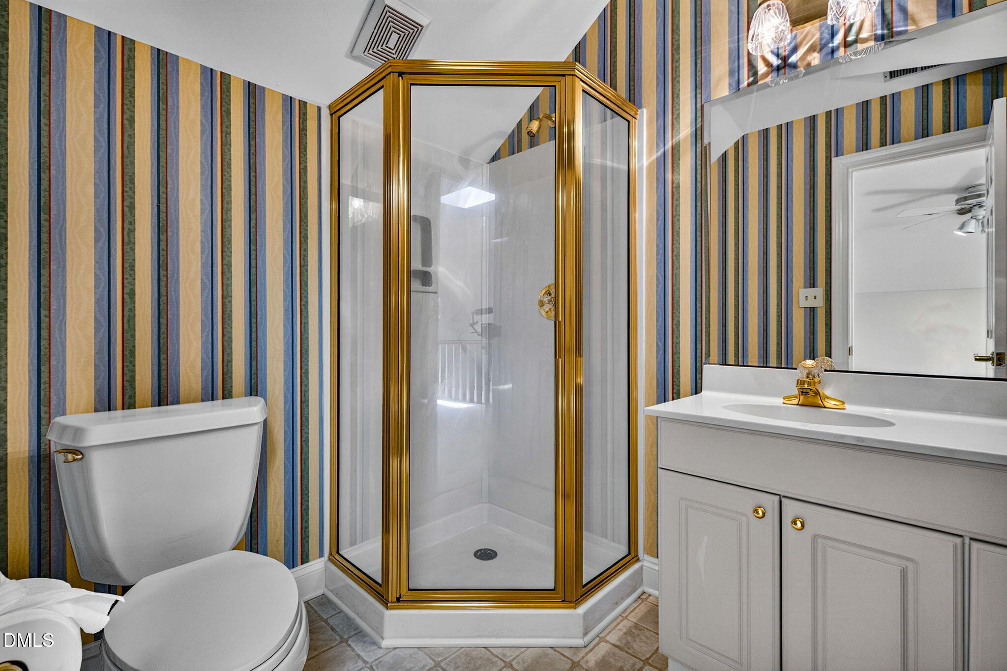 main property photo 70