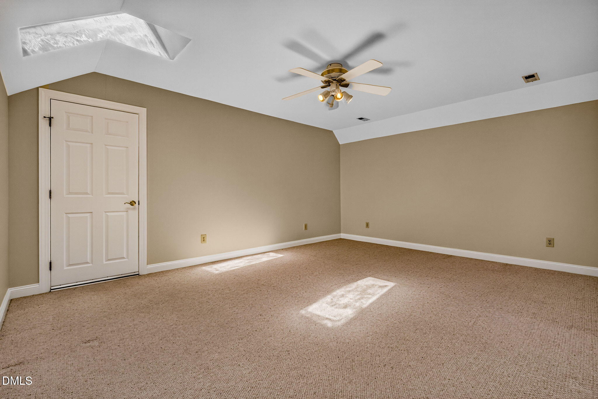main property photo 72