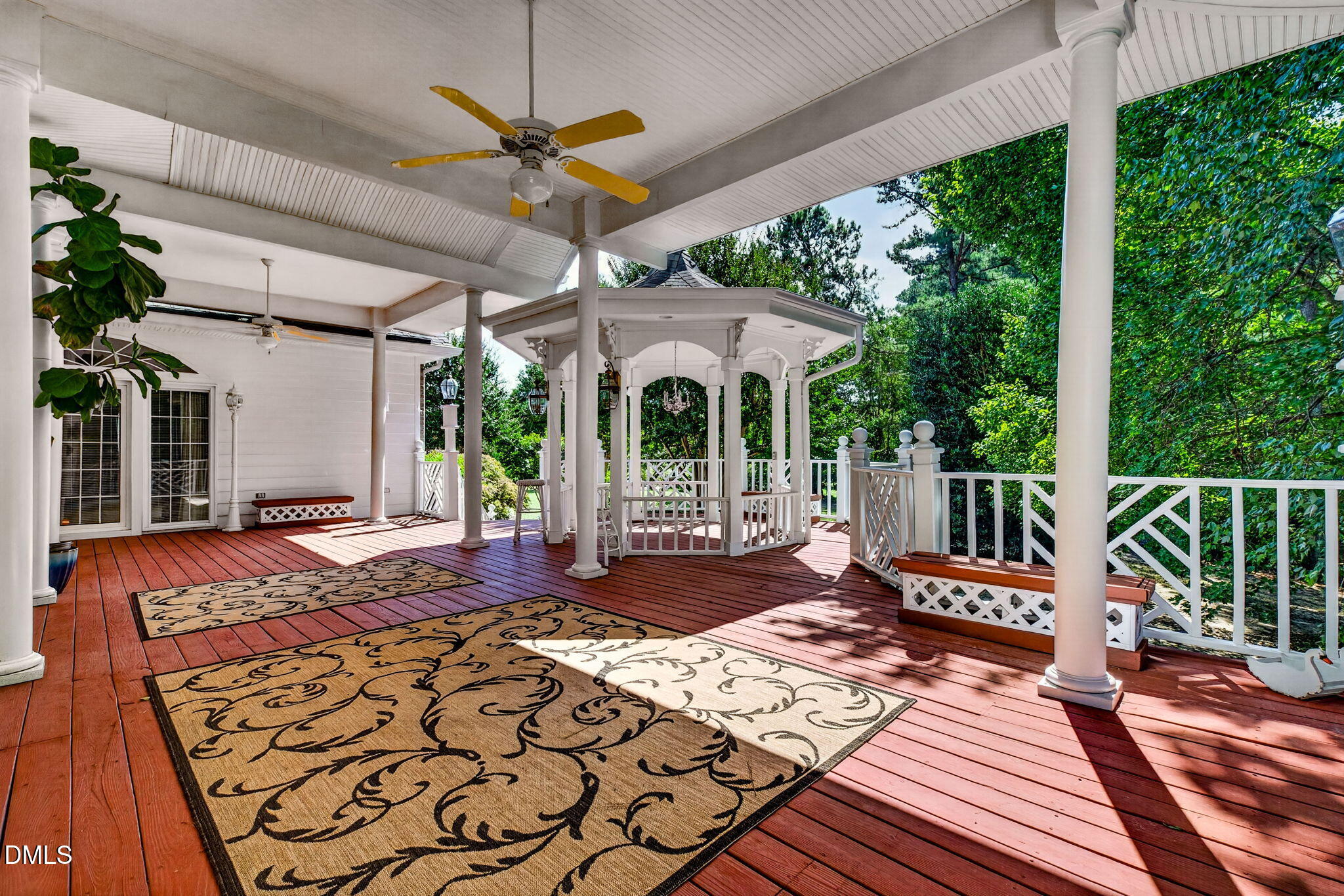 main property photo 75