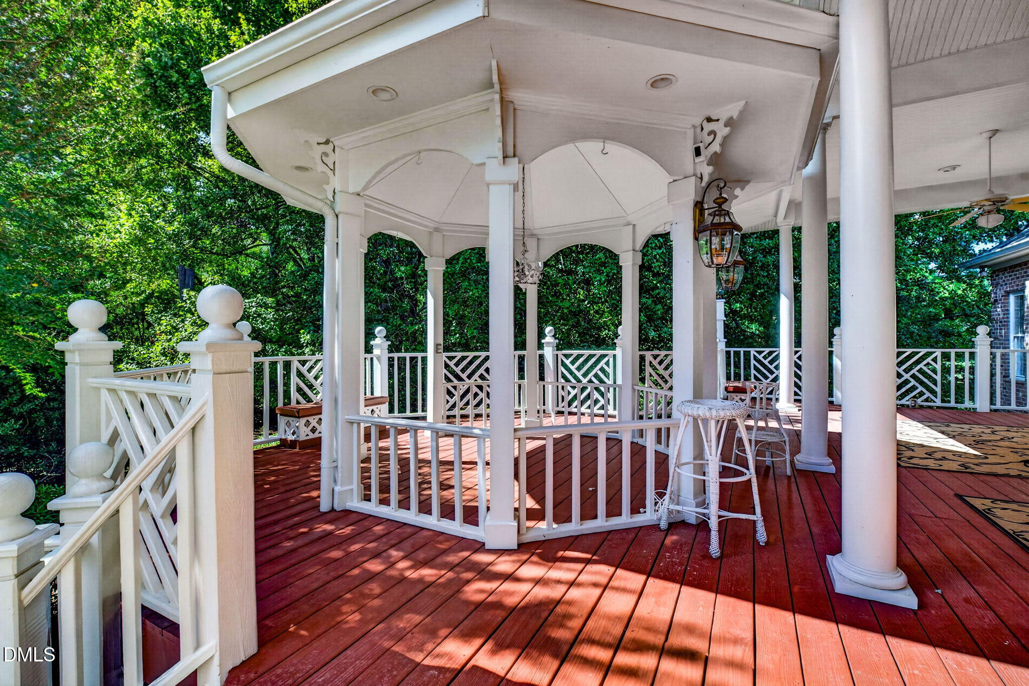main property photo 78