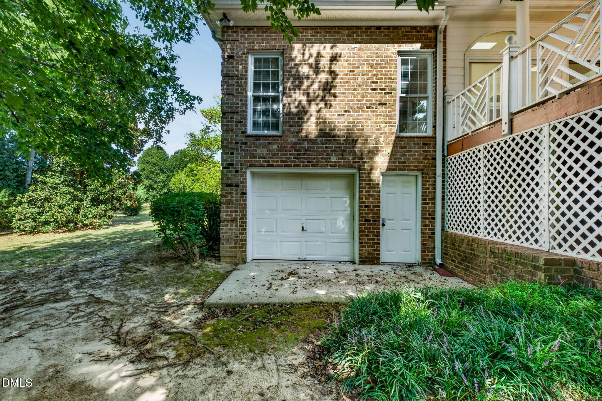 main property photo 84